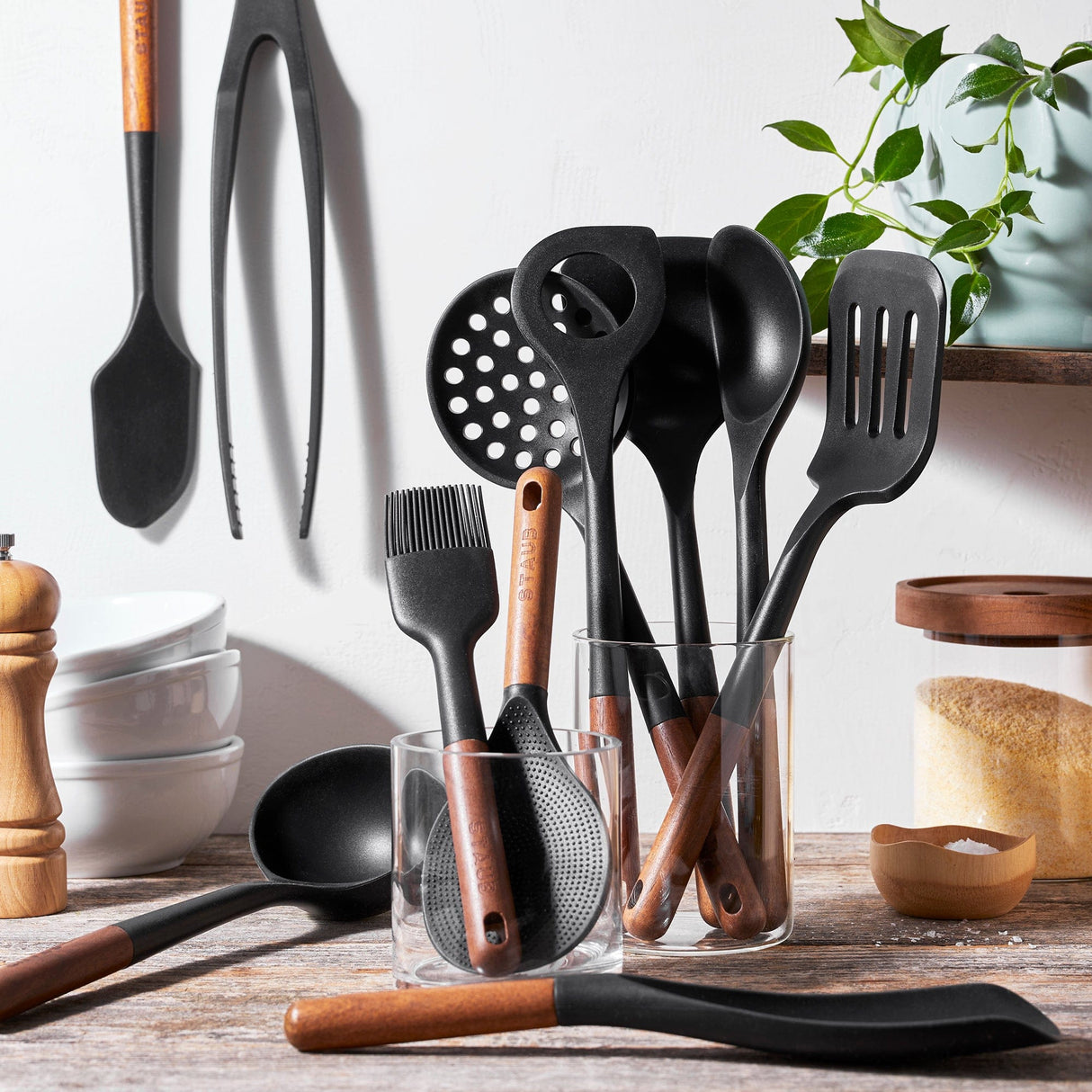 Staub Silicone 11-piece Cooking Utensil Set, BPA-Free with Wood Handles
