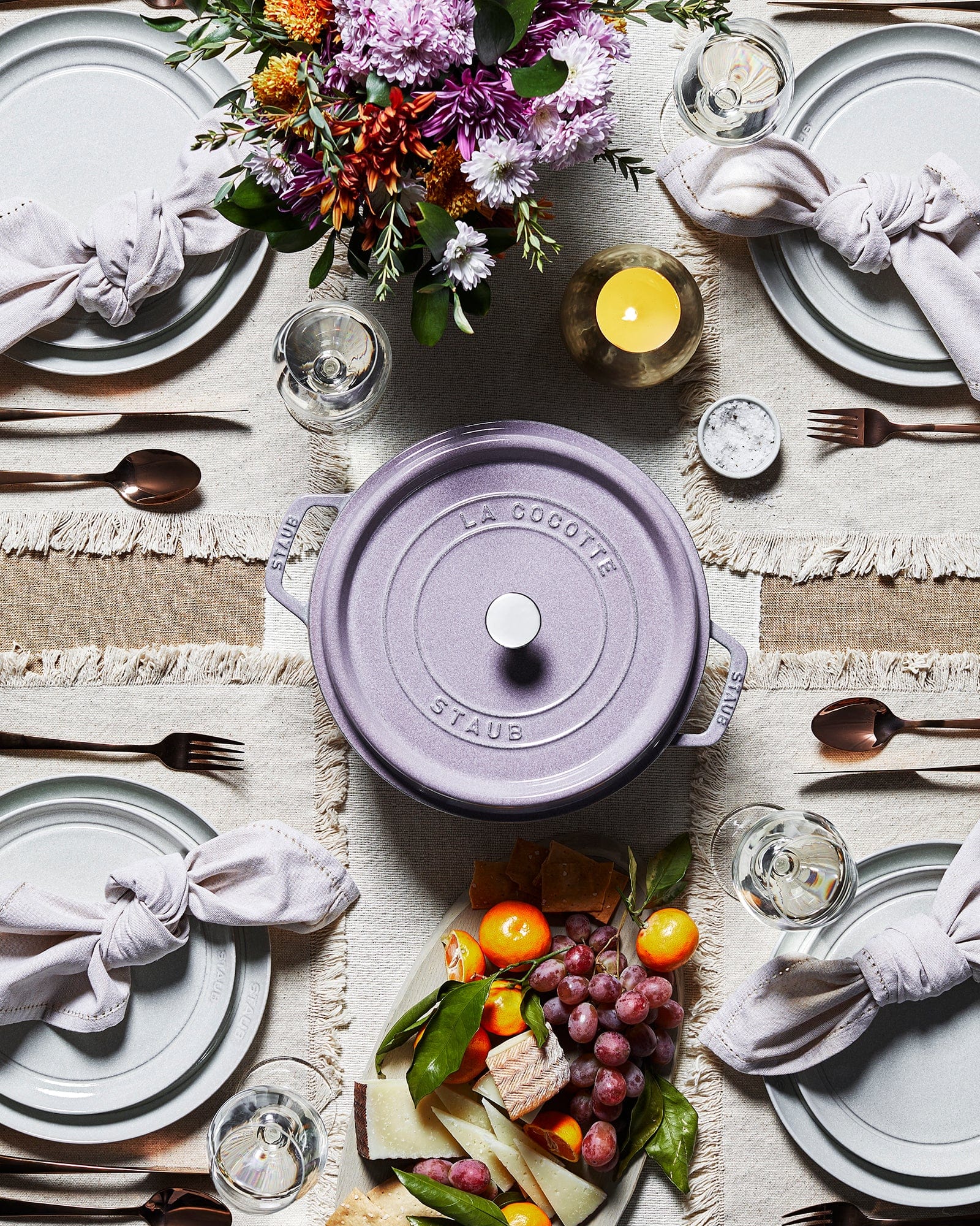 Staub Cast Iron 5.5-qt Round Cocotte, Dutch Oven - Lilac