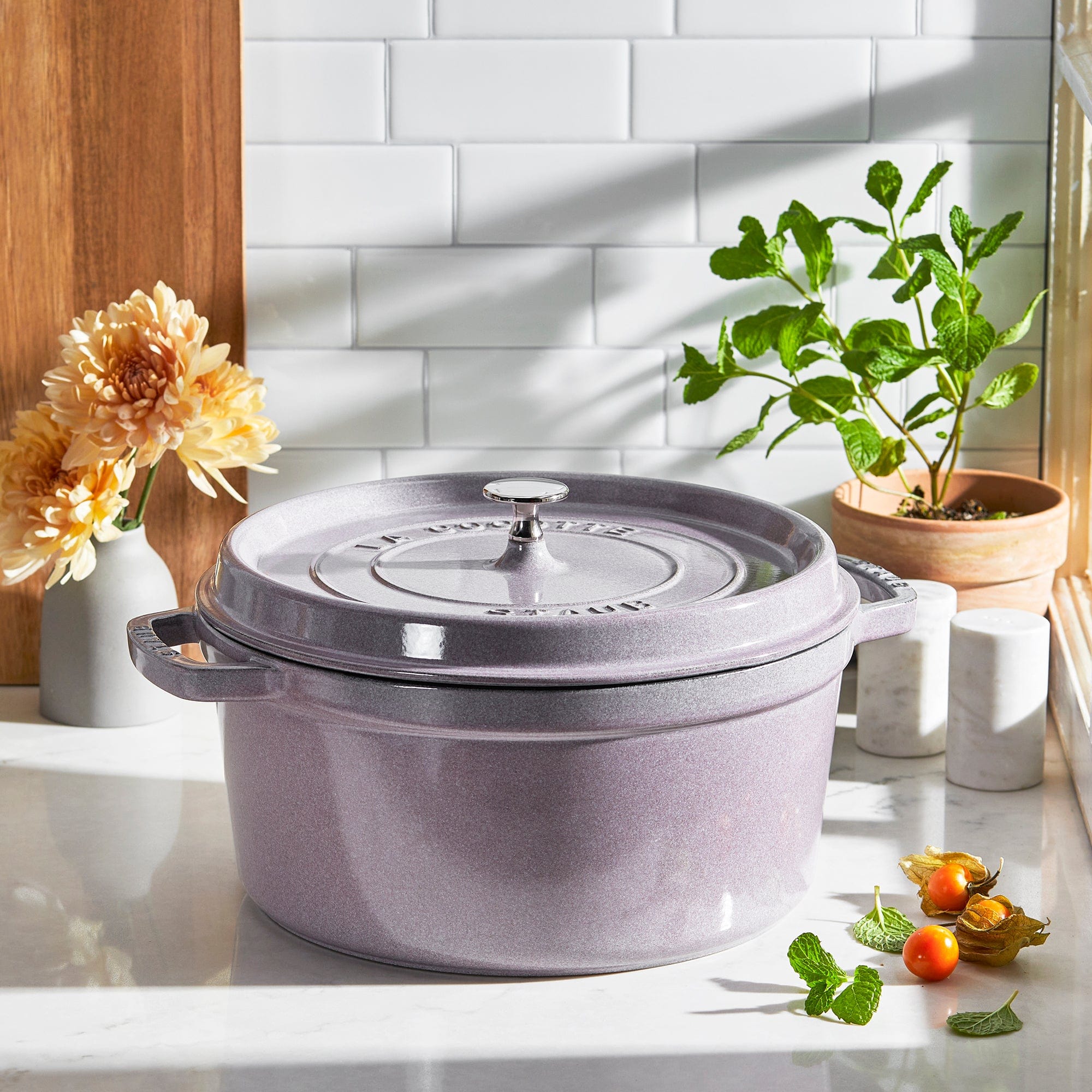 Staub Cast Iron 7-qt Round Cocotte, Dutch Oven - Lilac