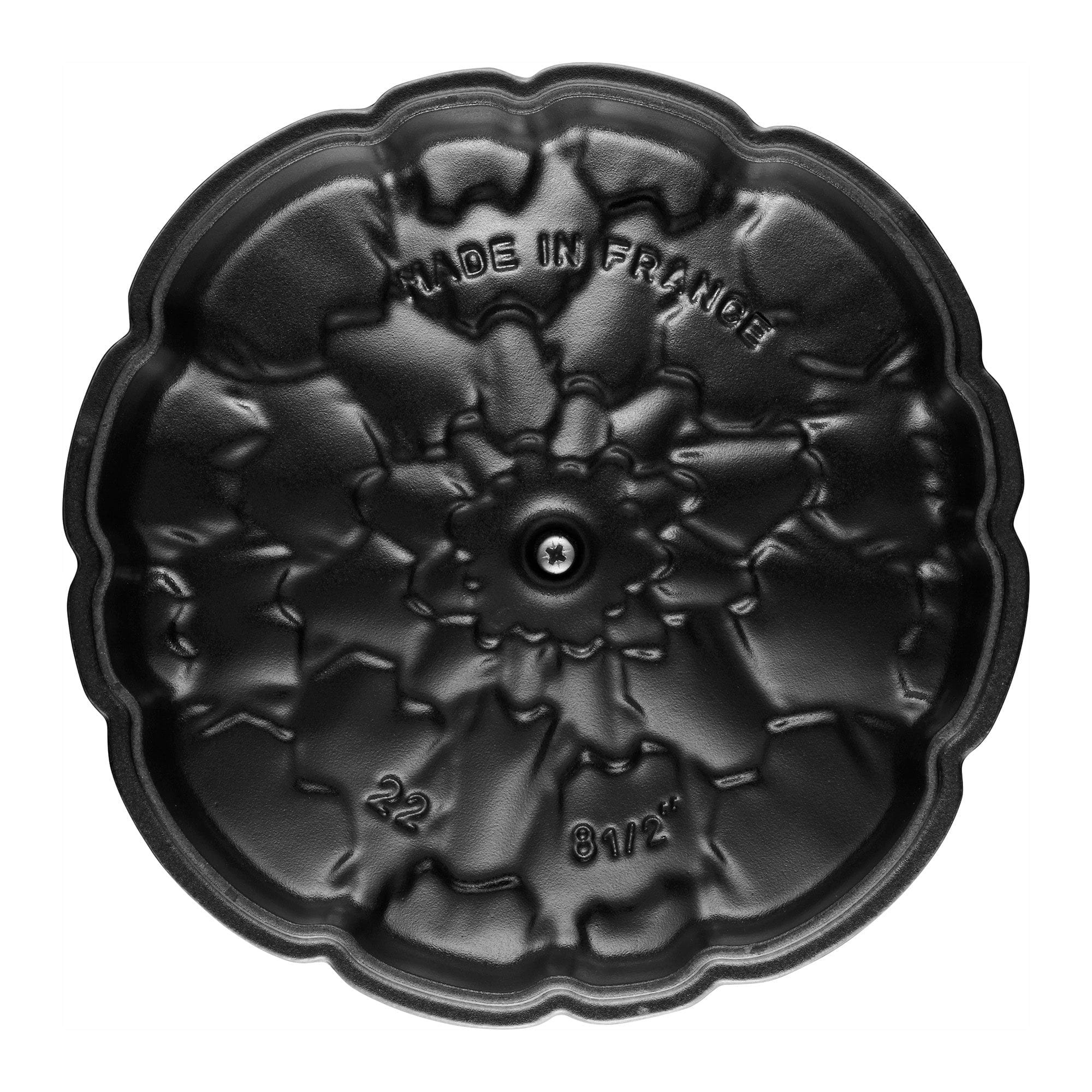 Staub Cast Iron 3-qt Artichoke Cocotte, Dutch Oven - Basil