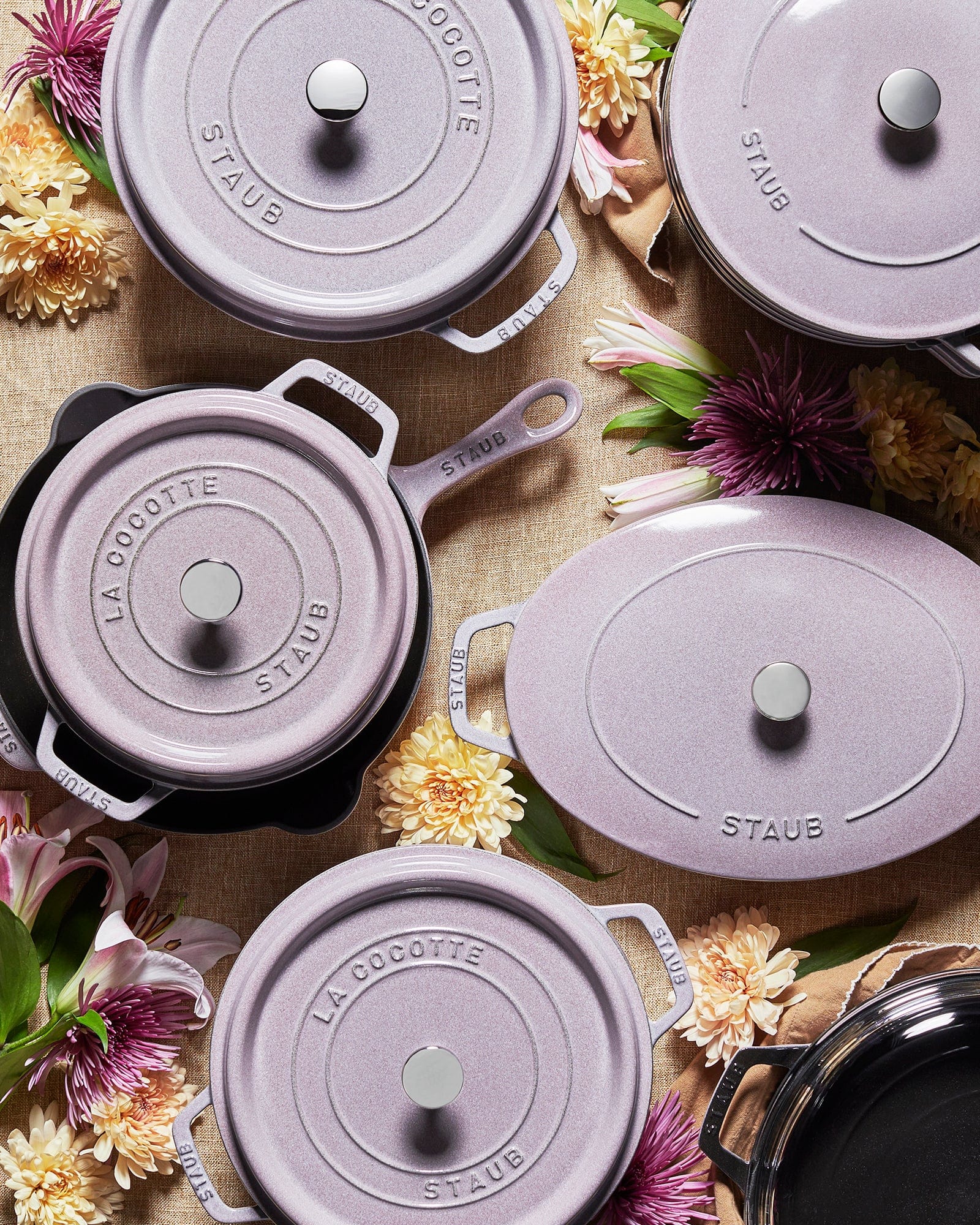 Staub Cast Iron 11-inch Traditional Deep Skillet - Lilac