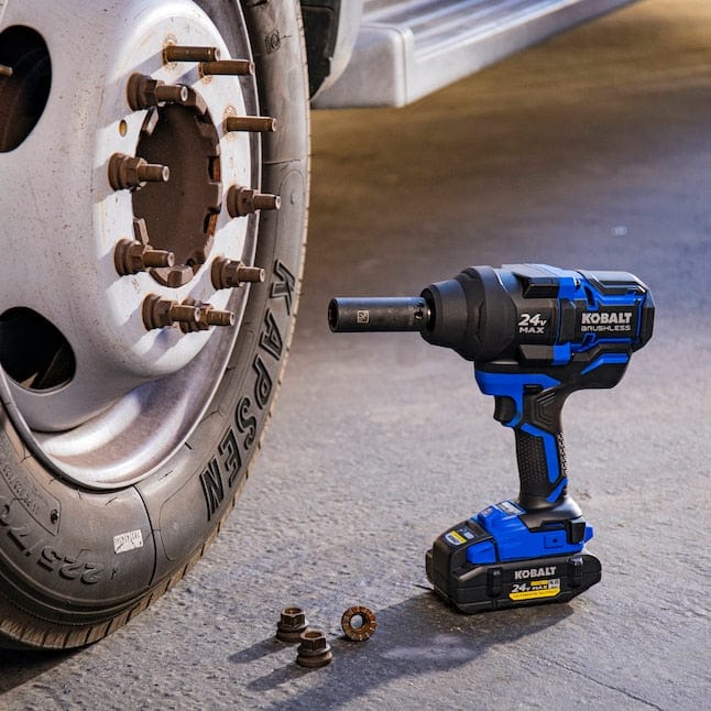 Kobalt XTR 24-volt Variable Speed Brushless 1/2-in Drive Cordless Impact Wrench, Battery Included