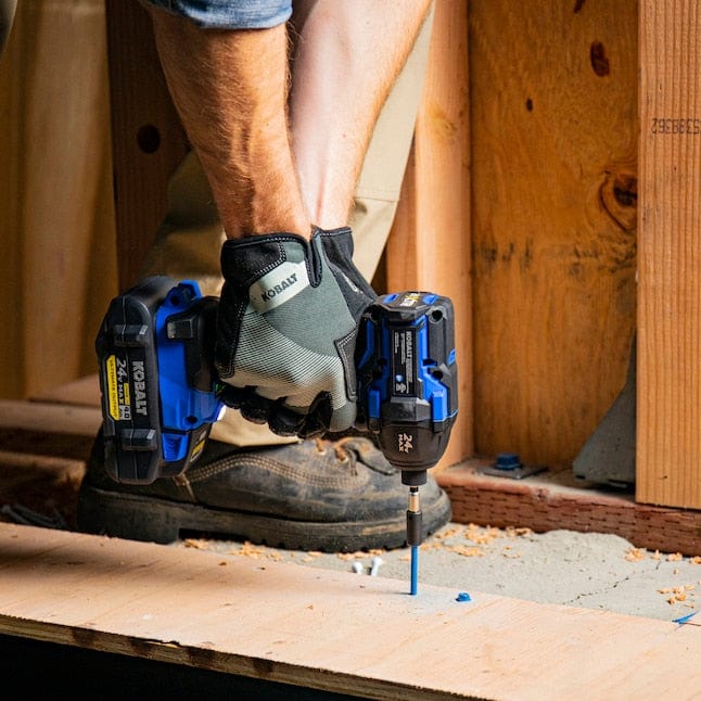 Kobalt XTR 24-volt 1/4-in Brushless Cordless Impact Driver, Battery and Charger Included with Hard Case