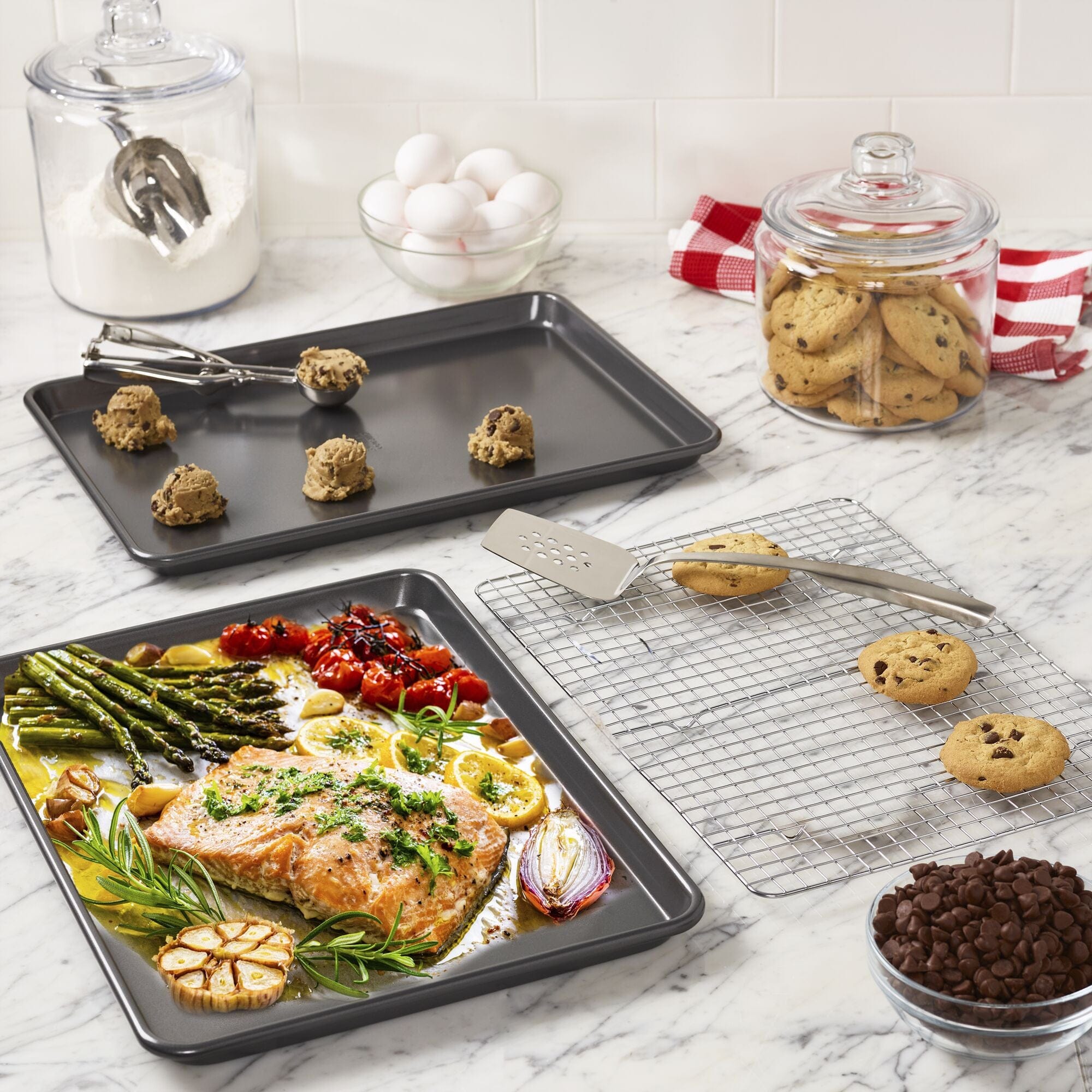 Chicago Metallic Professional Non-Stick Cookie and Jelly-Roll Pan Set with Cooling Rack, 17 by 12.25 Inches