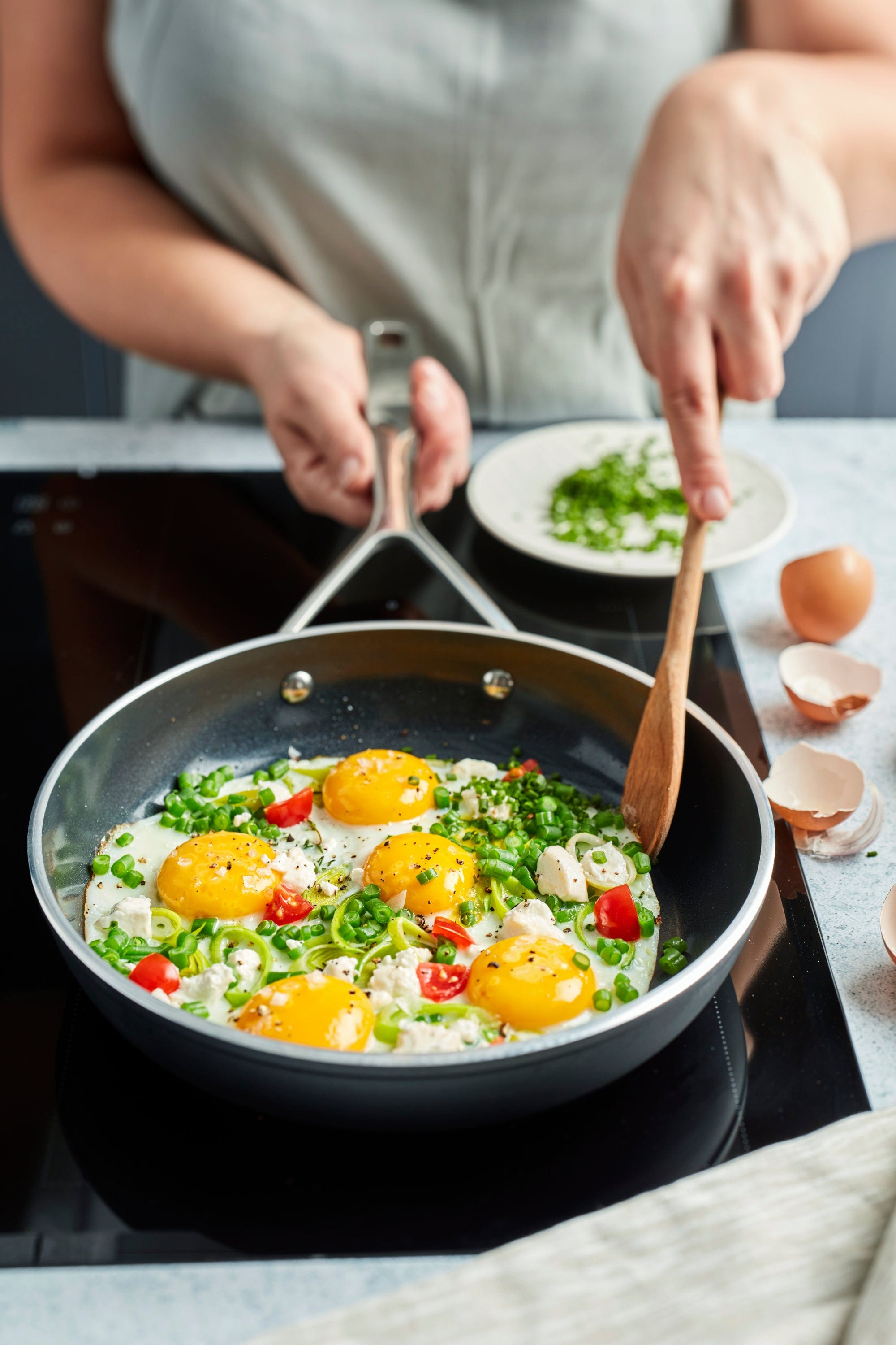 Demeyere AluPro Ceramic 8-inch Aluminum Nonstick Fry Pan