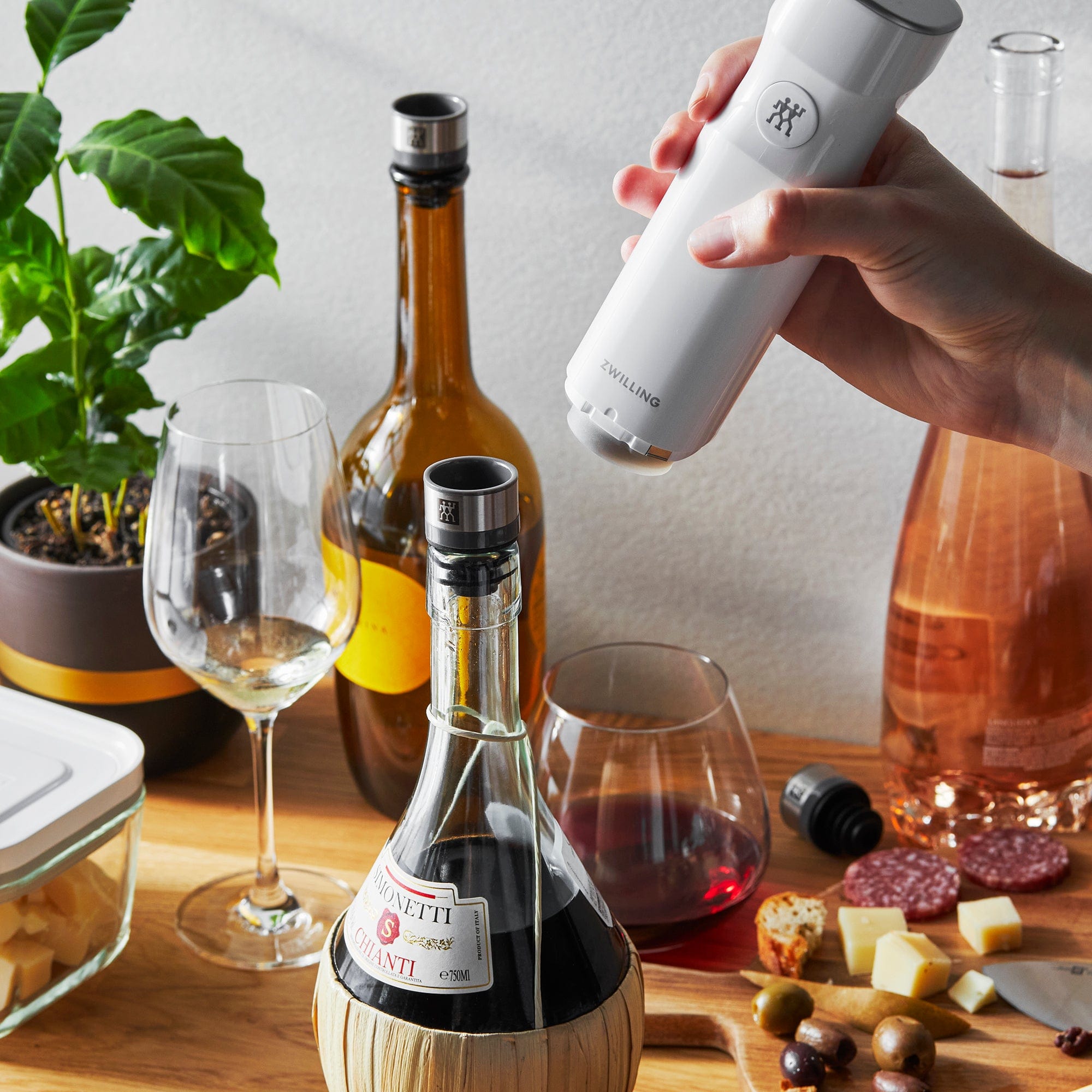 Zwilling Fresh & Save 3-pc Vacuum Wine Sealer (Set of 3), Gift Set