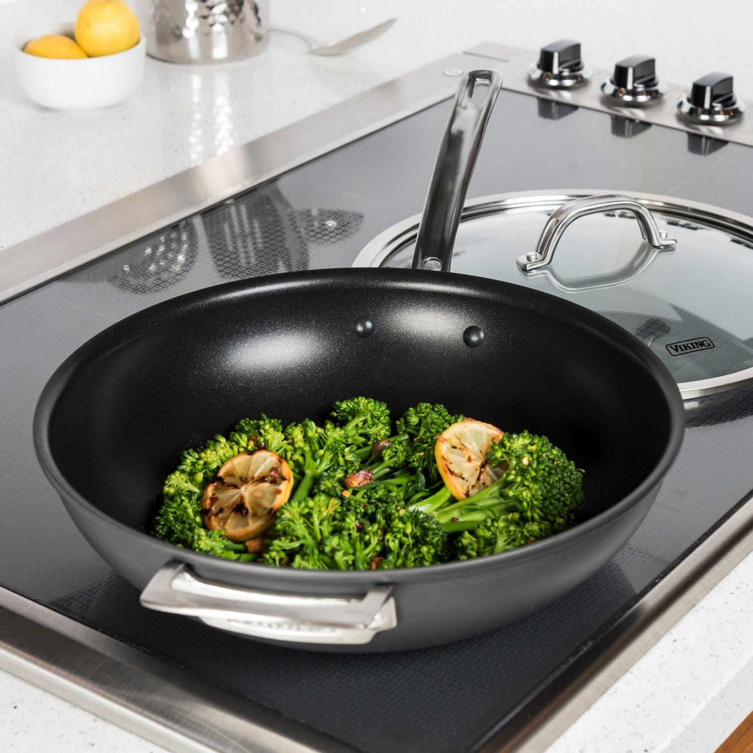 Viking Hard Anodized Nonstsick 12" Covered Chef's Pan