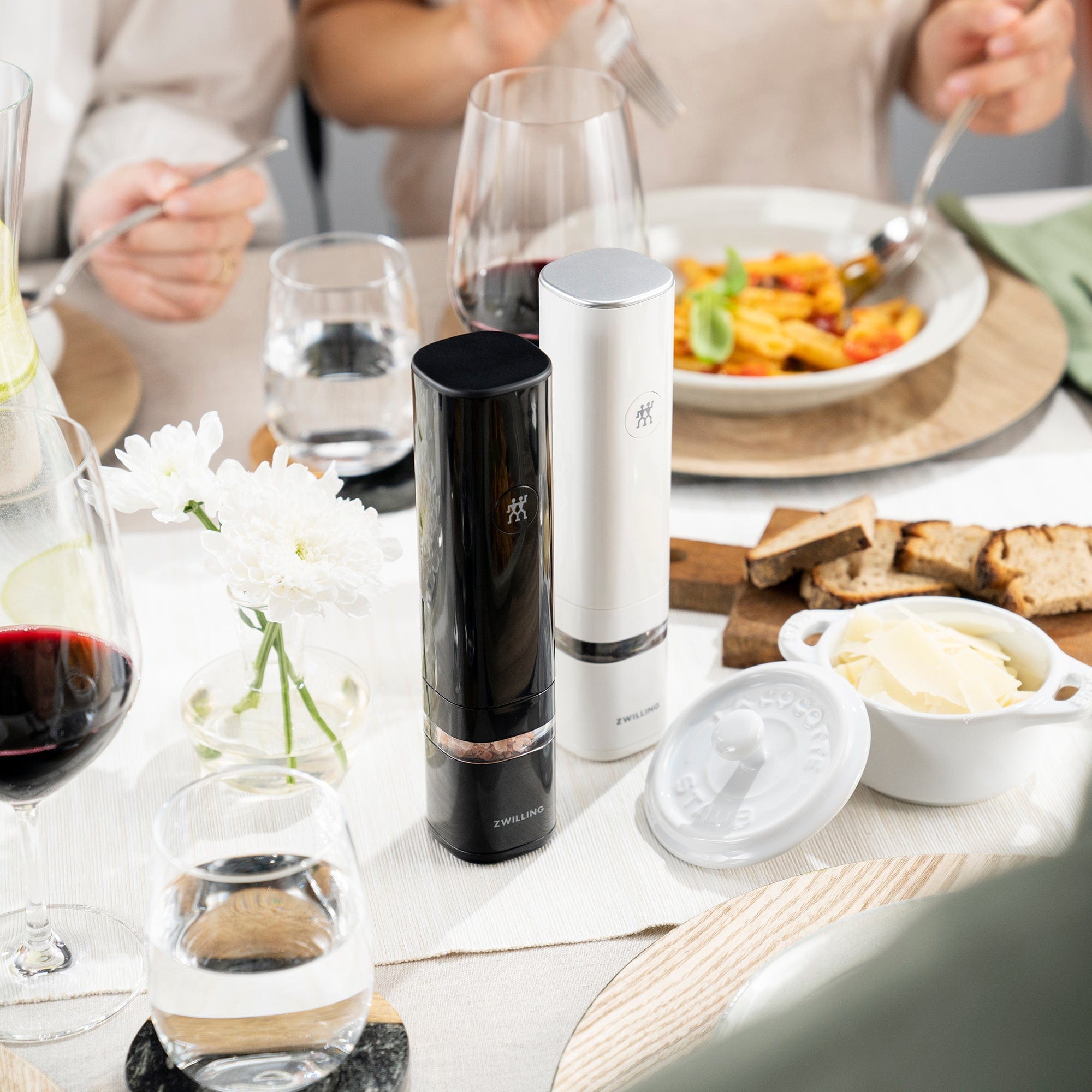 Zwilling Enfinigy Electric Salt/Pepper Mill - Black