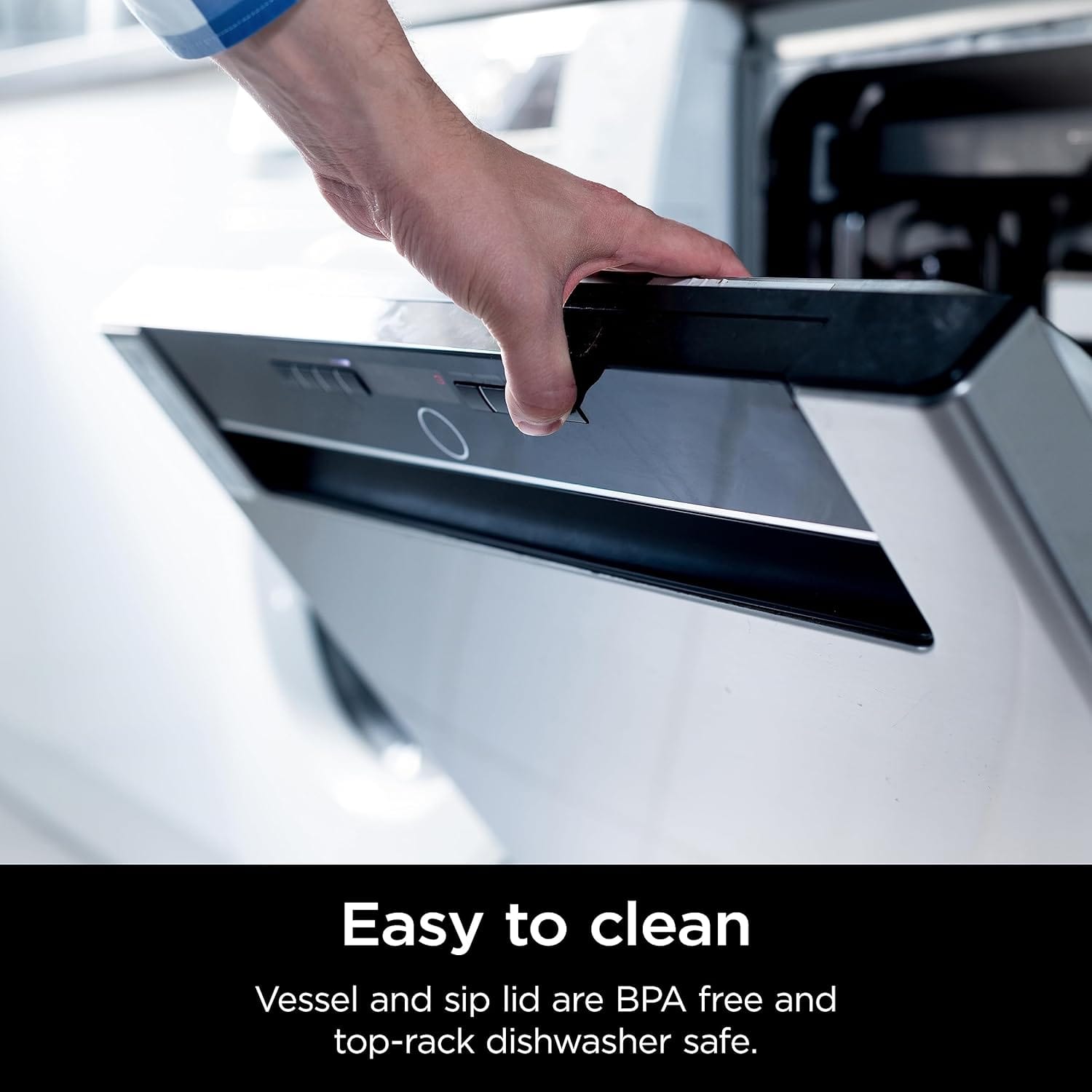 Ninja Blast Max Personal Cordless Blender for Smoothies, Blend, Ice Crush, 22 oz. Twist & Go Vessel, Sea Glass - Certified Refurbished