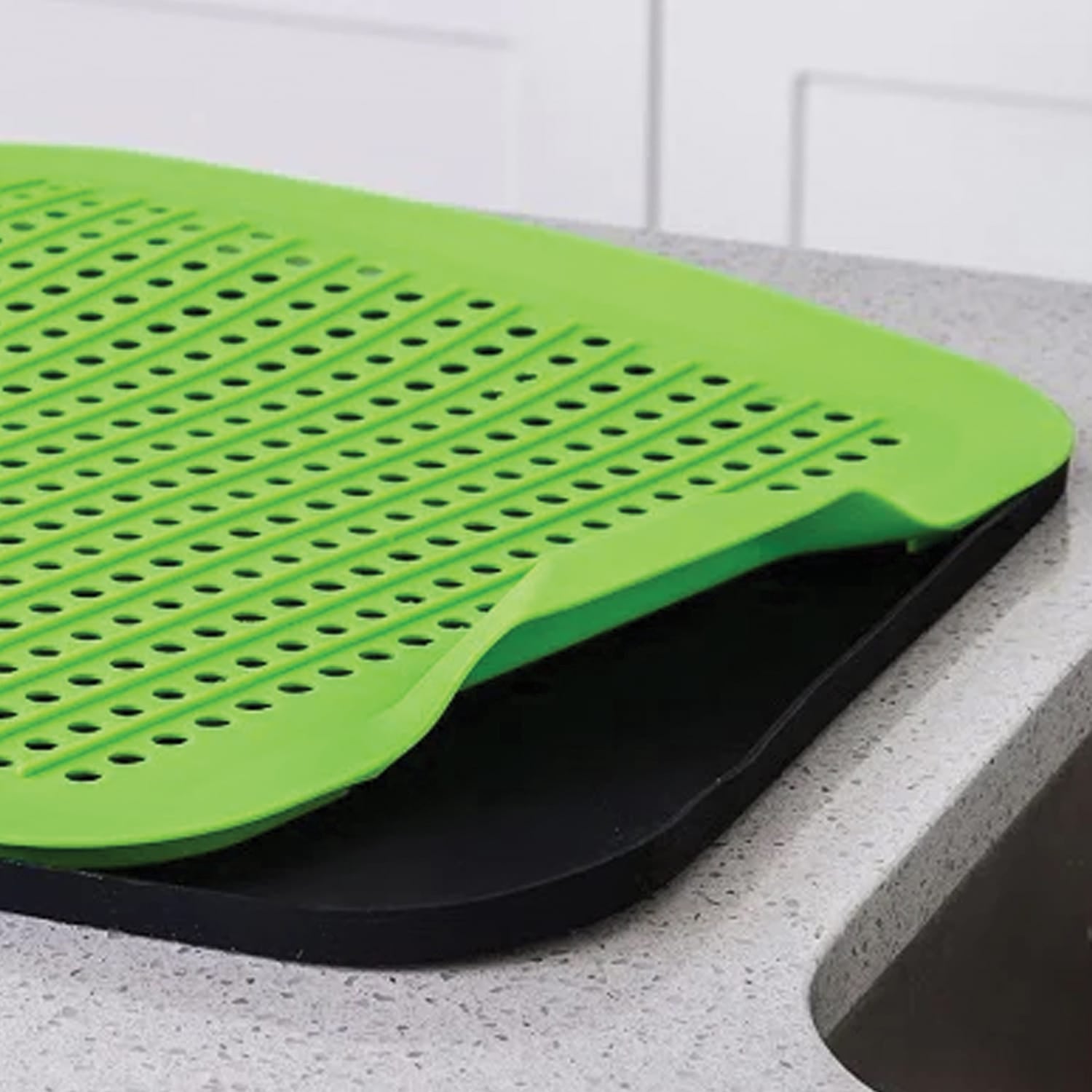 Better Houseware 2-Piece Silicone Drying Mat, Black/Green
