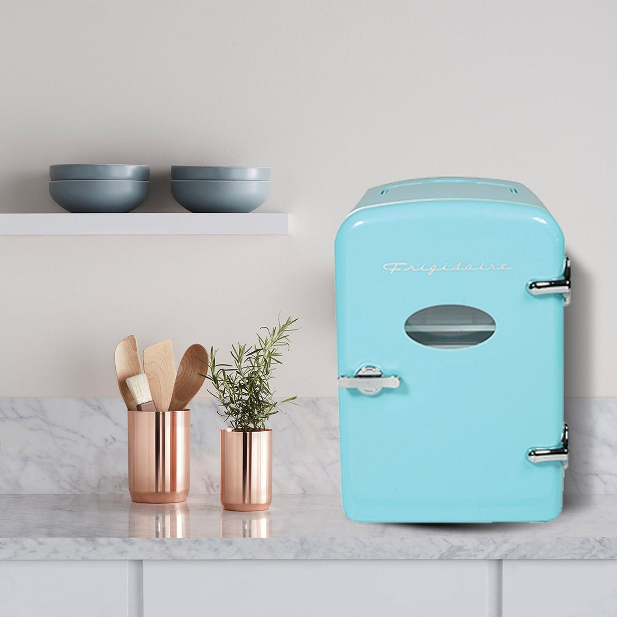 Frigidaire 9-Can 48-Watt Portable Retro Mini Refrigerator, Blue