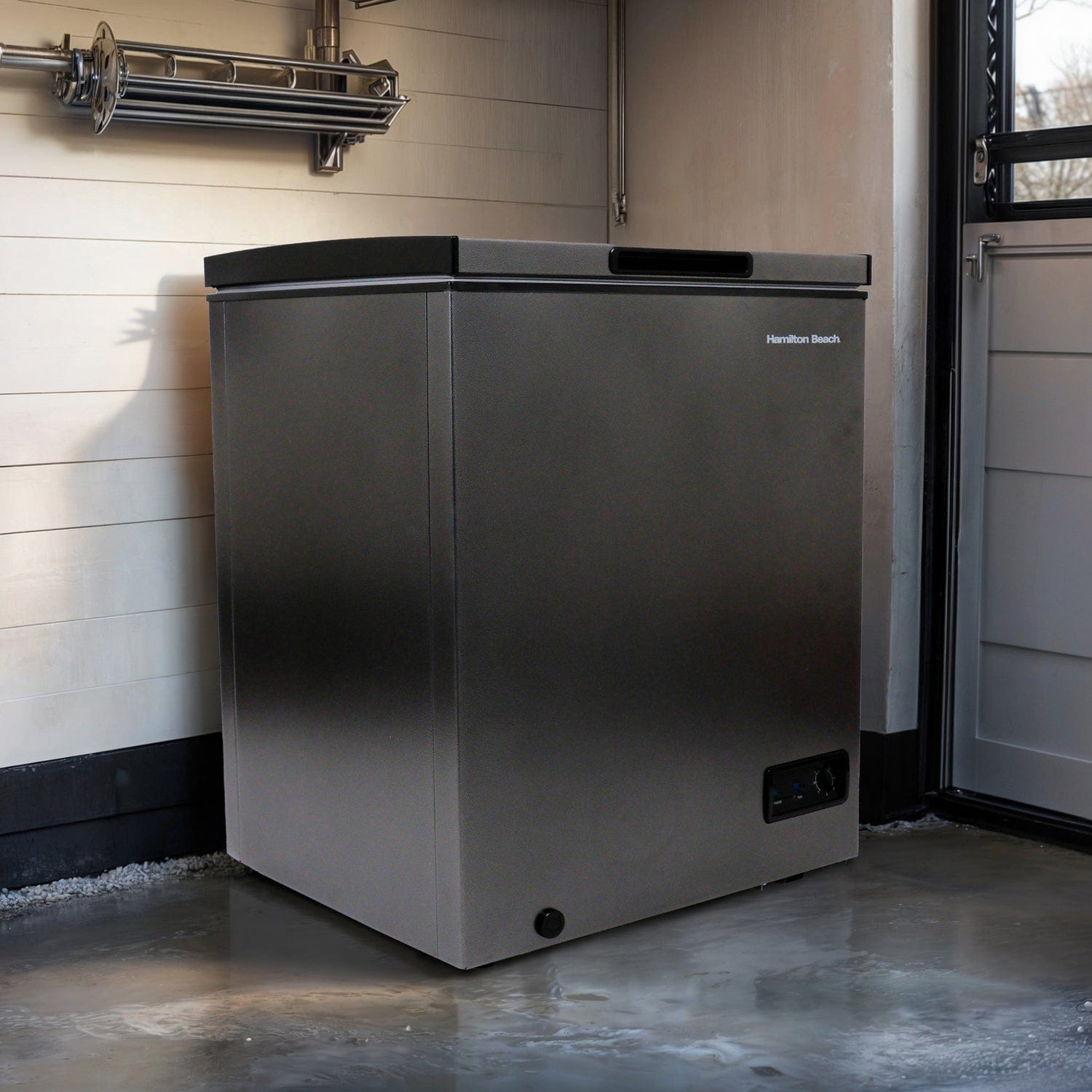 Hamilton Beach 5.0-Cu. Ft. Chest Freezer, Granite