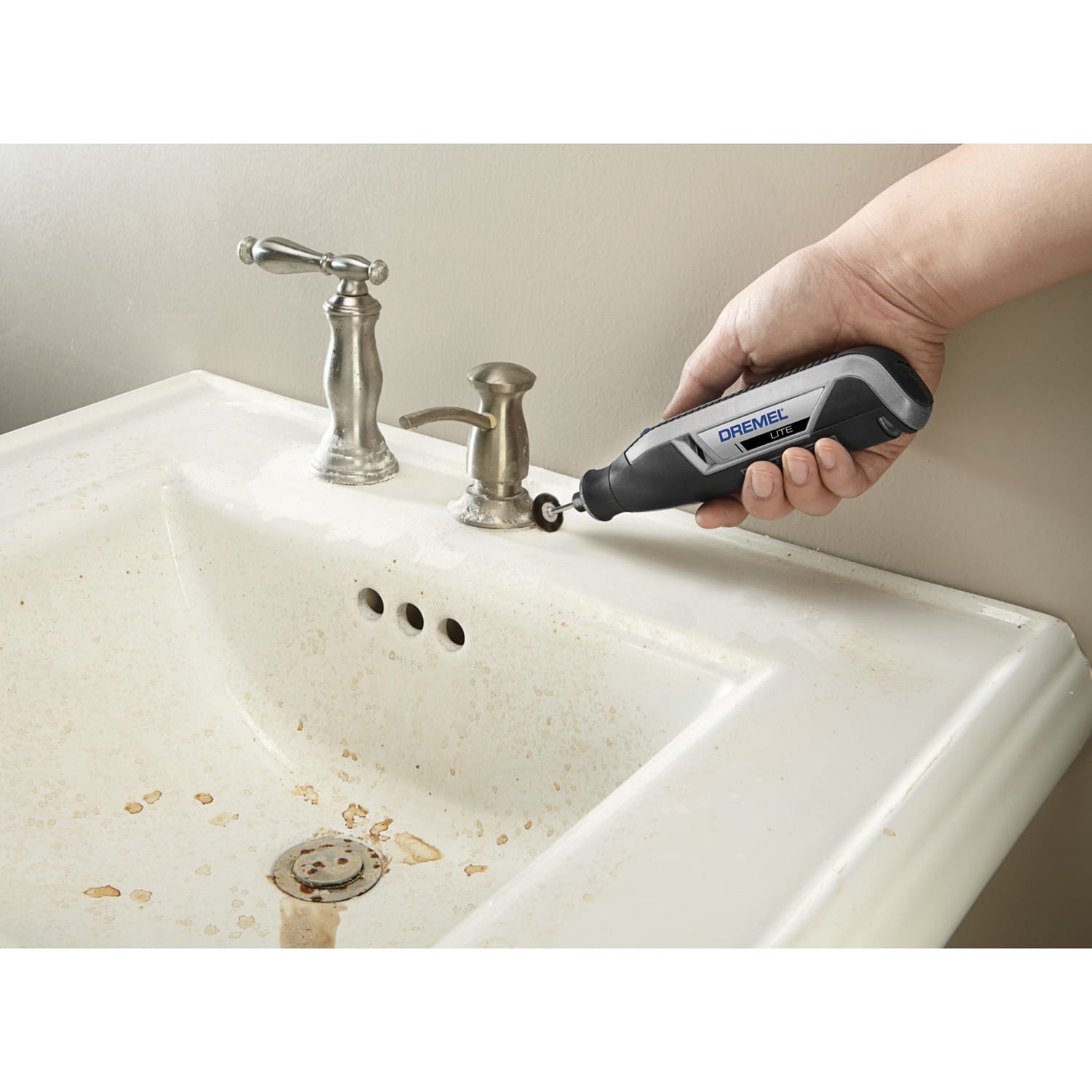 Dremel Lite 4-Volt Multipurpose Cordless Rotary Tool