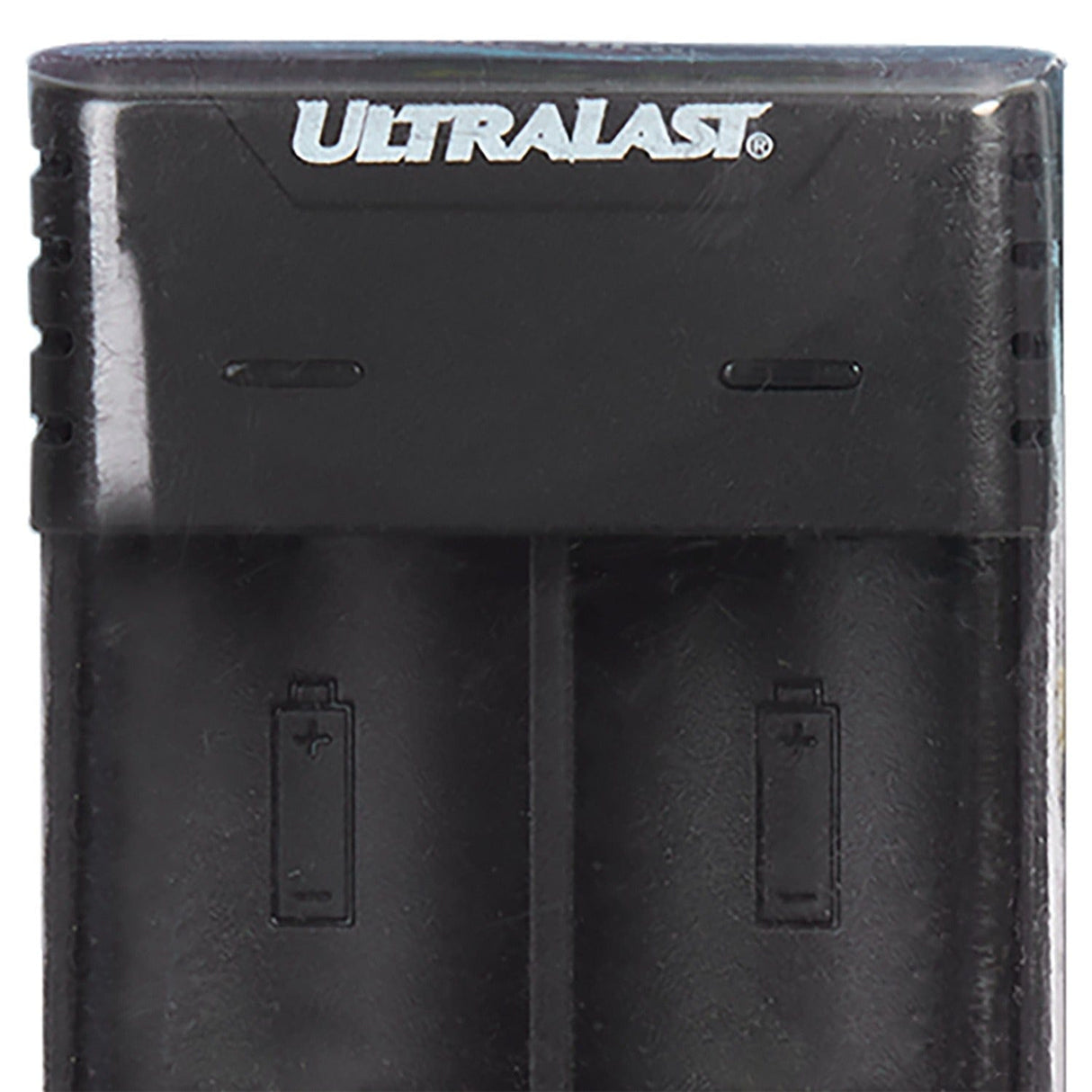 Ultralast Lithium Ion Charger/Batteries Combo Kit
