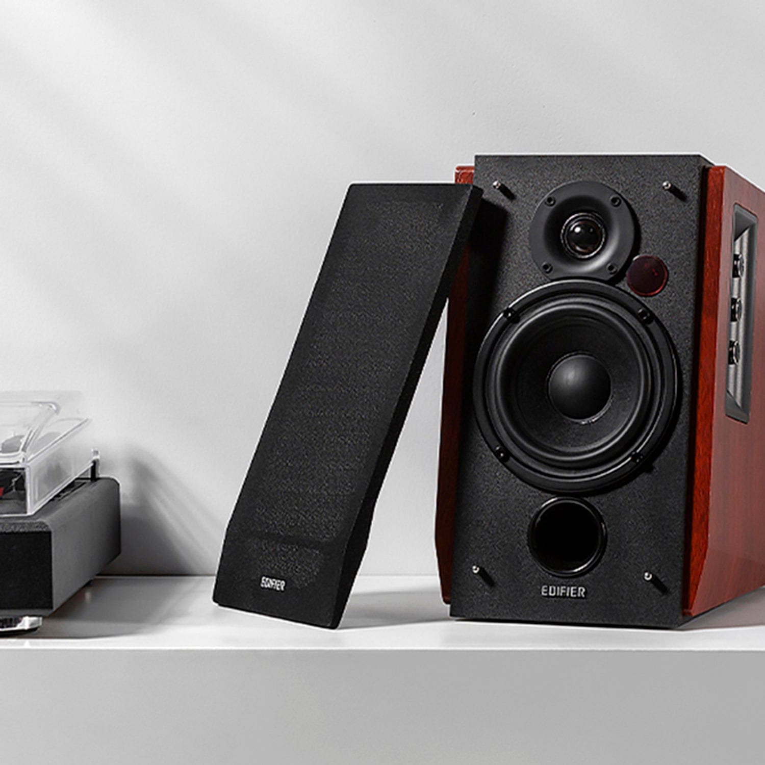 Edifier 66-Watt Continuous-Power Amplified Bluetooth 2.0 Bookshelf Speaker System with Sub Out and Remote, R1700BTs, 2 Count