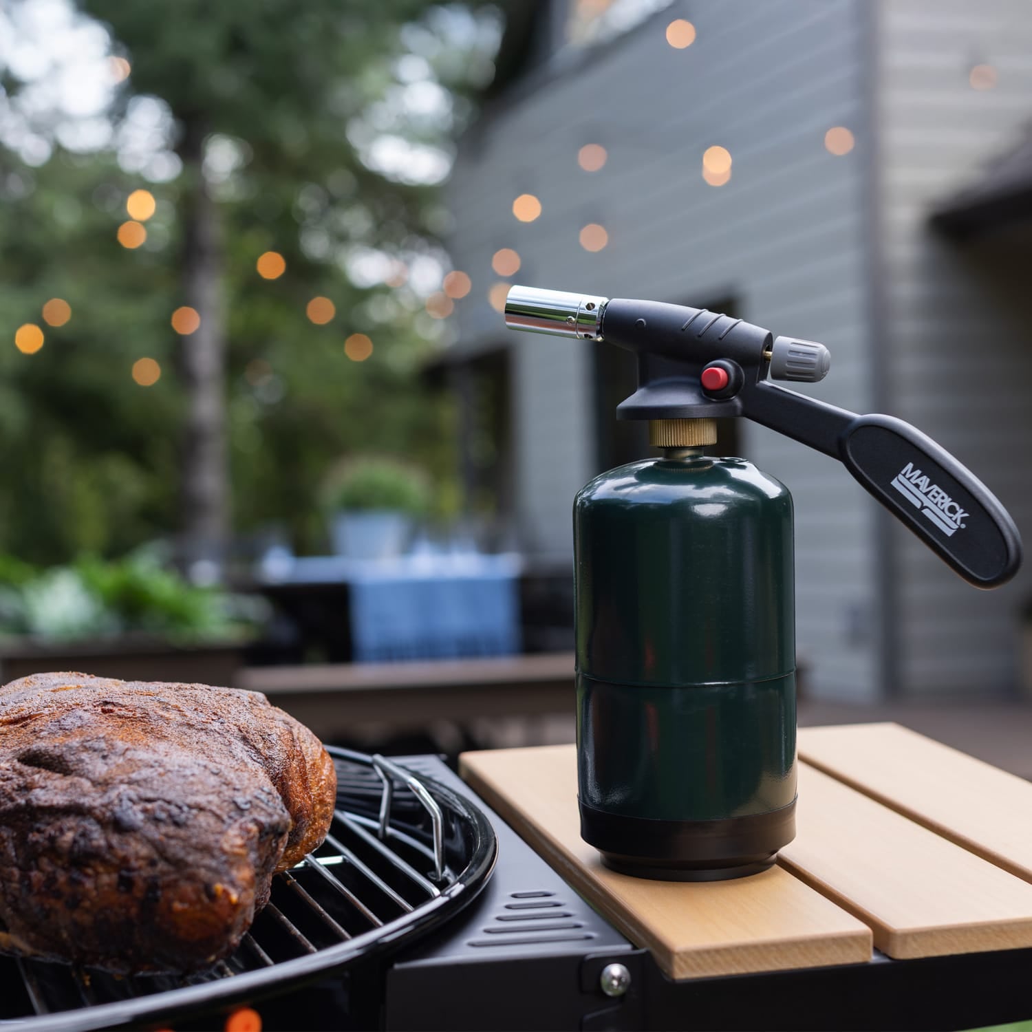 Maverick Handheld Propane Barbecue Torch for 14.1-Oz. and 16.92-Oz. Propane Bottles