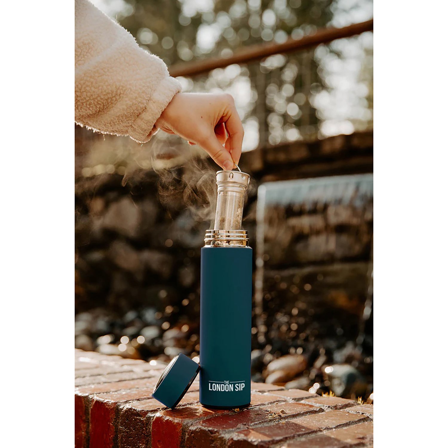 The London Sip Tea Infuser Bottle, 16 Oz., Midnight Teal