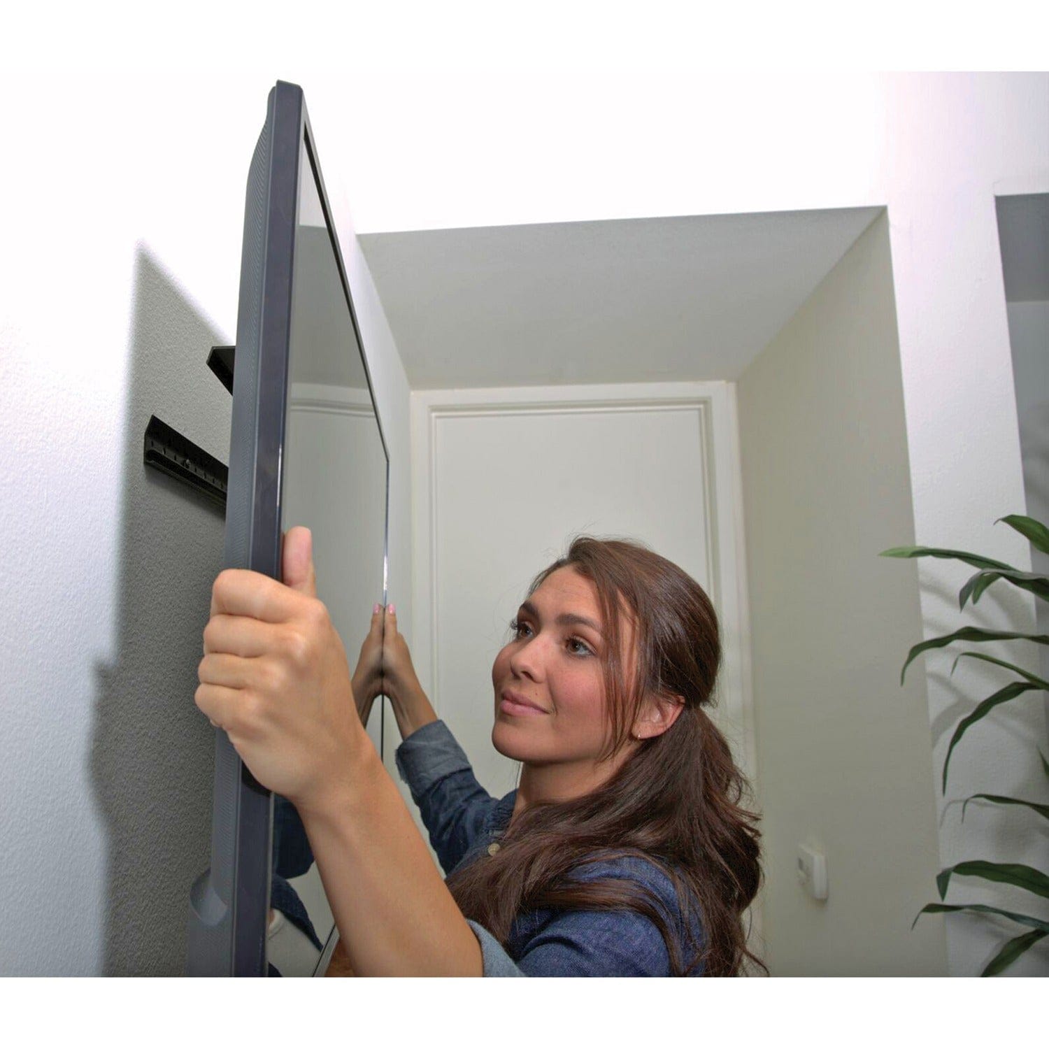 Hangman 32-In. to 80-In. All-Surface Walldog TV Hanger