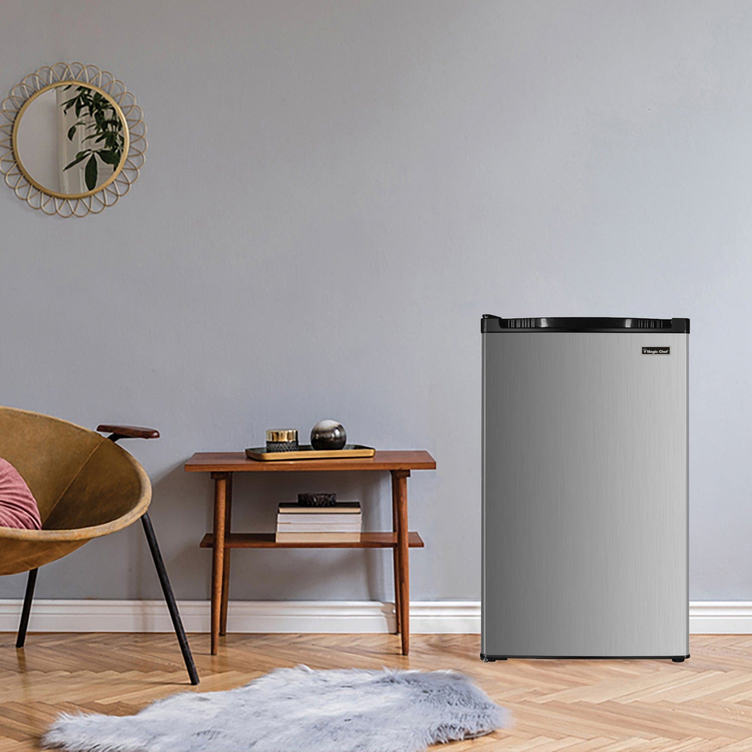 Magic Chef 4.4-Cu. Ft. Compact Refrigerator, MCR44, Silver