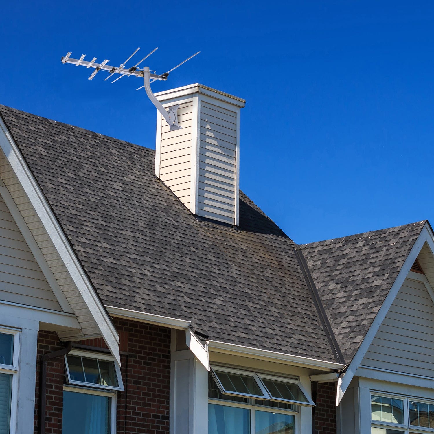 RCA Compact Outdoor Antenna, 75-Mile Range