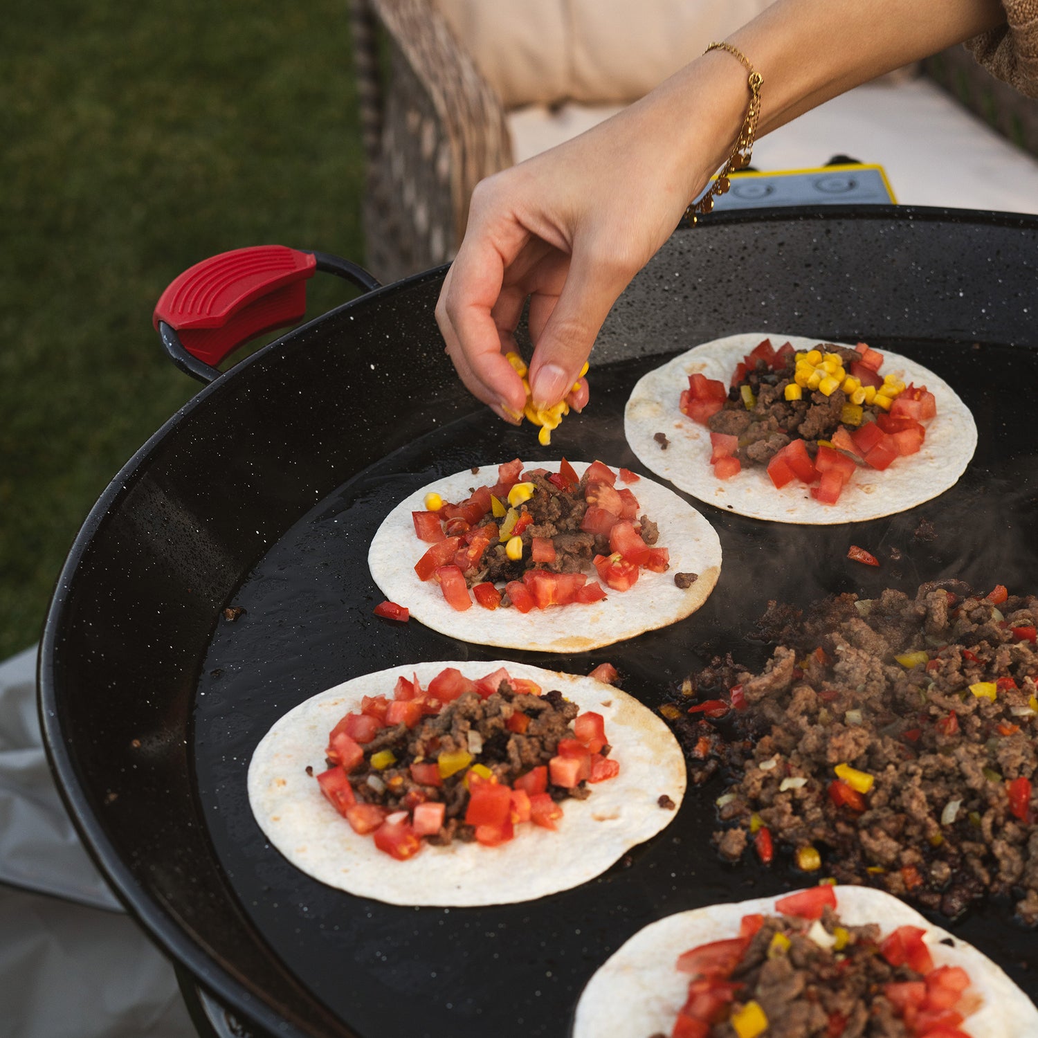 Ringg Outdoor Indoor/Outdoor Enameled Carbon Steel Cooking Pan, 20 in./14 Servings