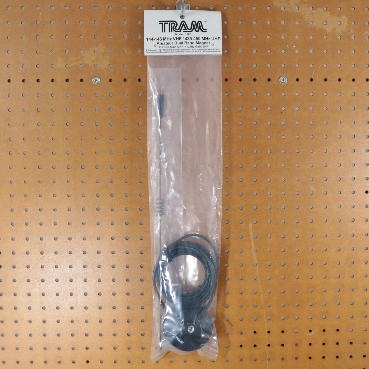 Tram 100-Watt Pretuned Dual-Band 144 MHz to 148MHz VHF/435 MHz to 450 MHz UHF Amateur Radio Antenna Kit with Magnet Mount and Cable