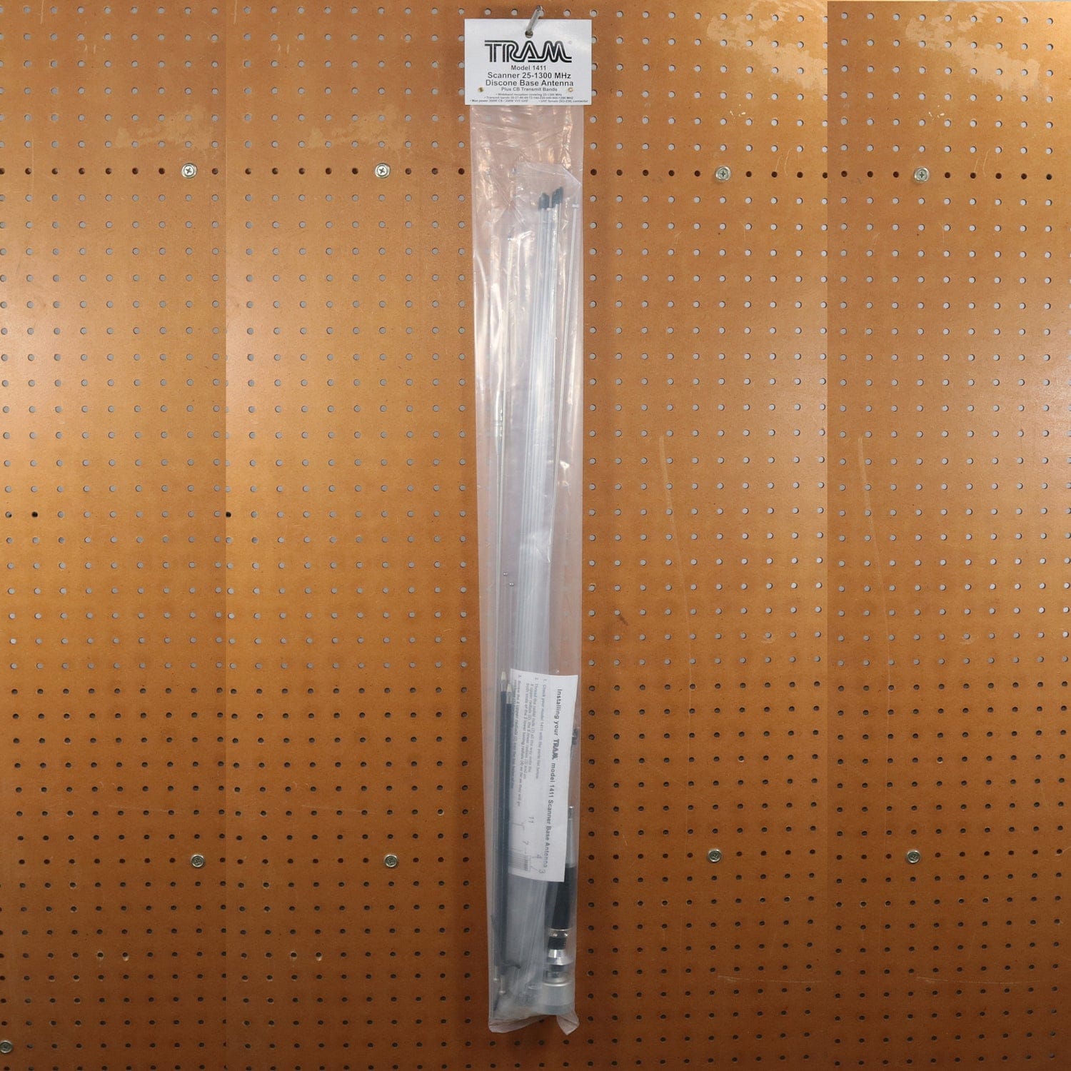 Tram 300-Watt/200 Watt Broad-Band Scanner 25 MHz to 1300 MHz Super Discone Stainless Steel Base Antenna with Added CB Transmit Bands