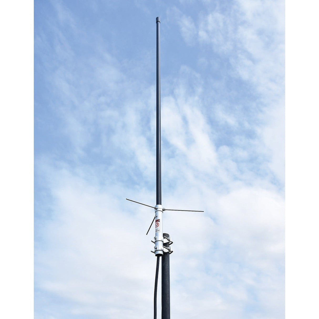 Tram 200-Watt Pretuned 400 MHz to 495 MHz UHF Fiberglass Base Antenna with 50-Ohm UHF SO-239 Connector, 39 In. Tall, Black