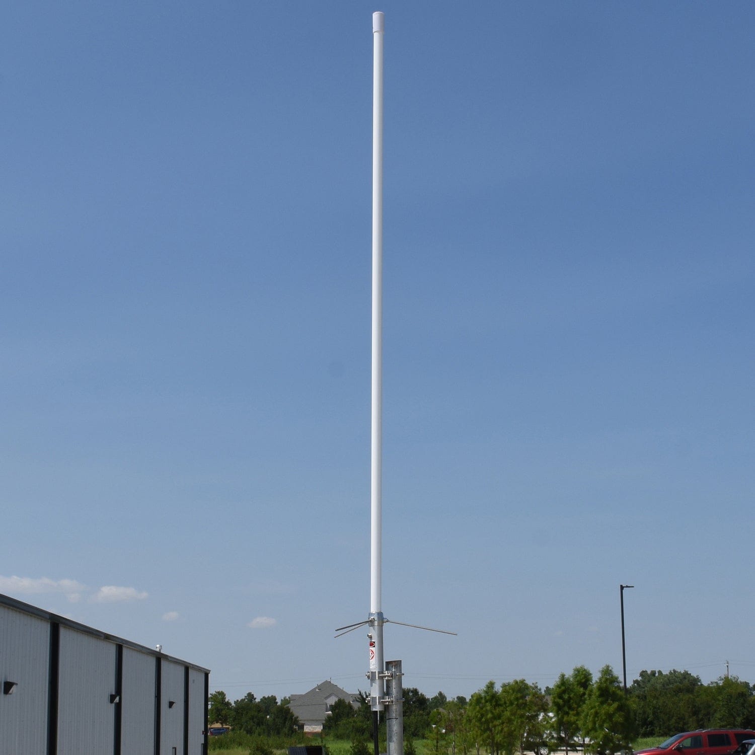 Tram 200-Watt Pretuned 400 MHz to 495 MHz UHF Fiberglass Base Antenna with 50-Ohm UHF SO-239 Connector, 39 In. Tall, Stainless Steel