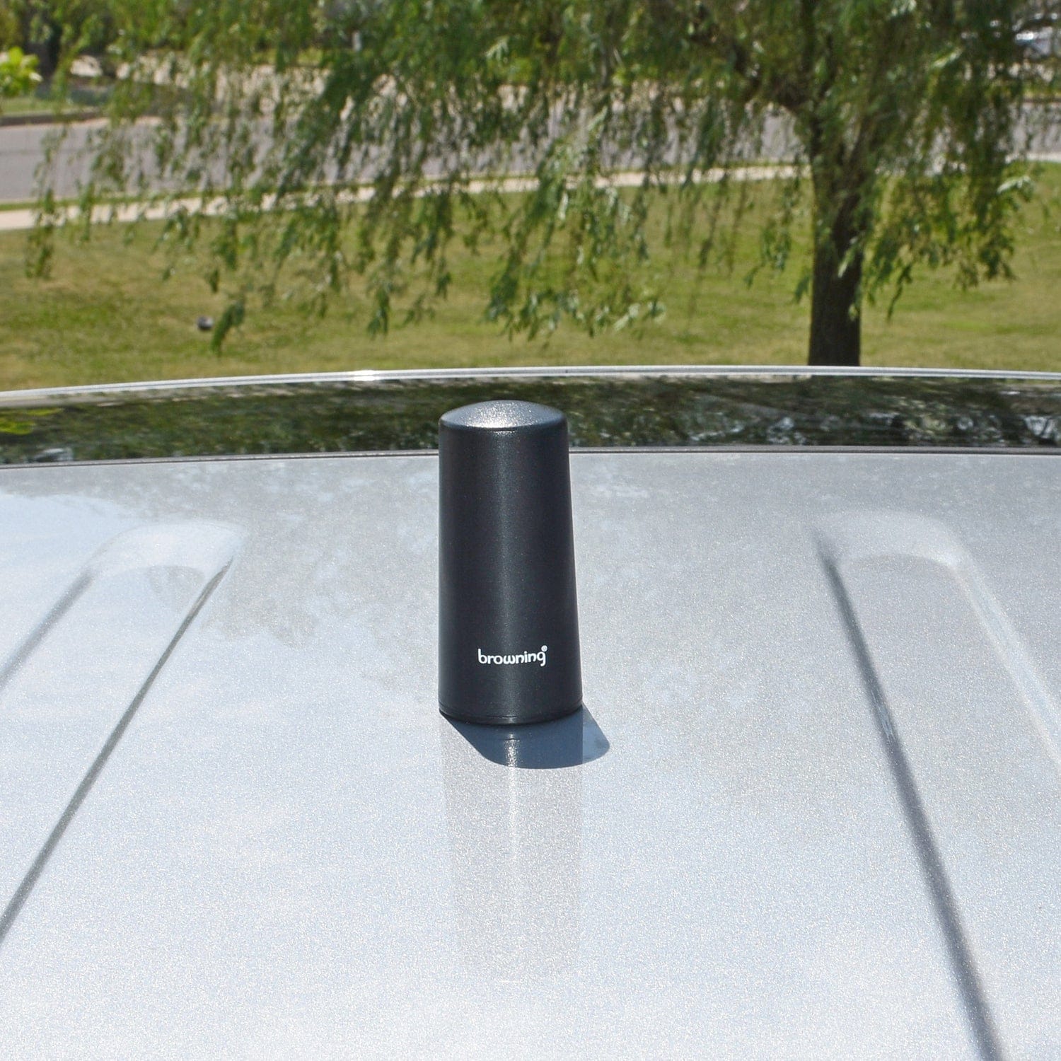 Browning 5G/4G/3G/LTE/Wi-Fi/Cellular 4-dBi Gain 806 MHz to 2500 MHz Tri-Band Antenna Hole-Mount Kit with 17-Ft. Low-Loss Cable and SMA Connector
