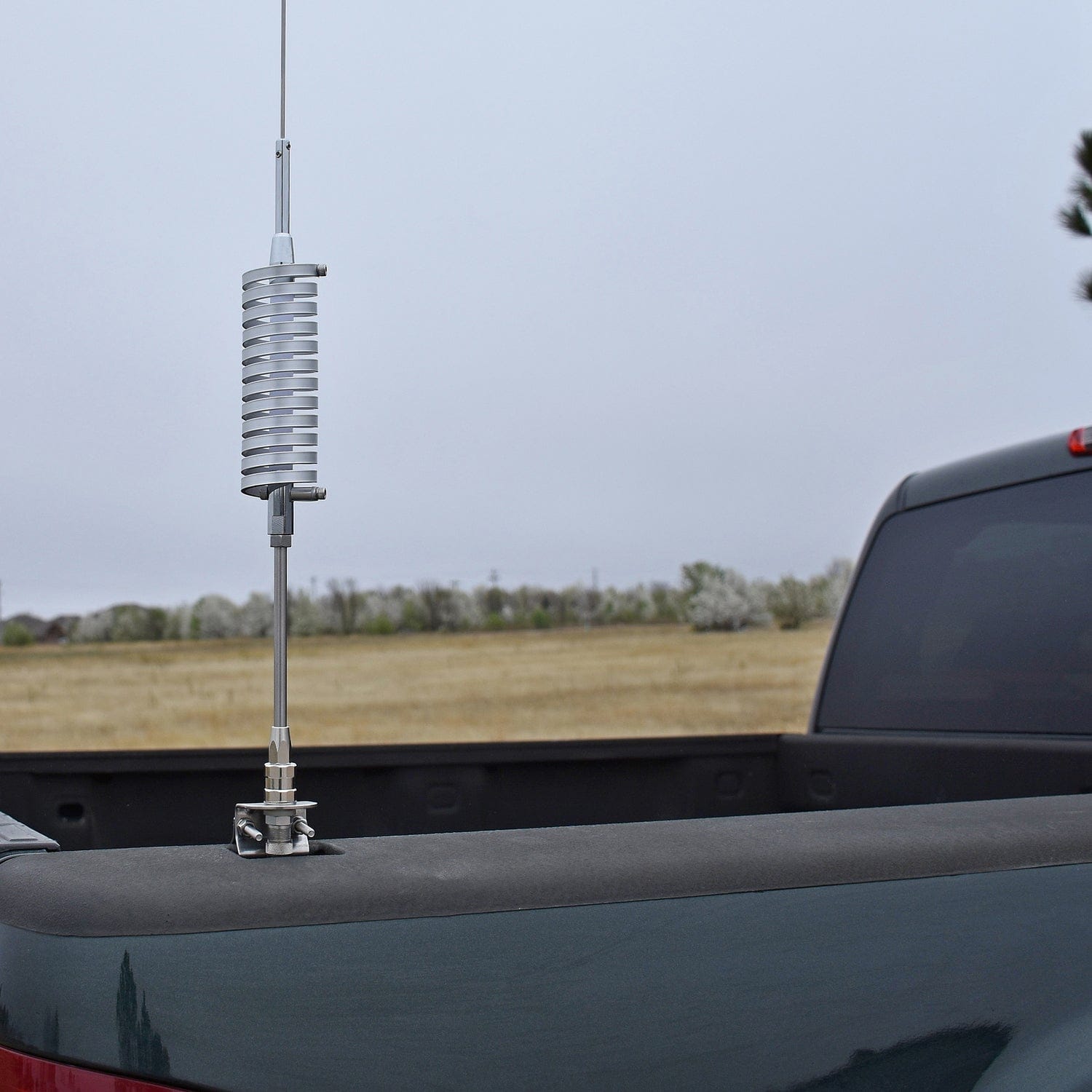 Browning 15000-Watt High-Performance 25 MHz to 30 MHz Broad-Band Flat-Coil CB Antenna, 63 Inches Tall