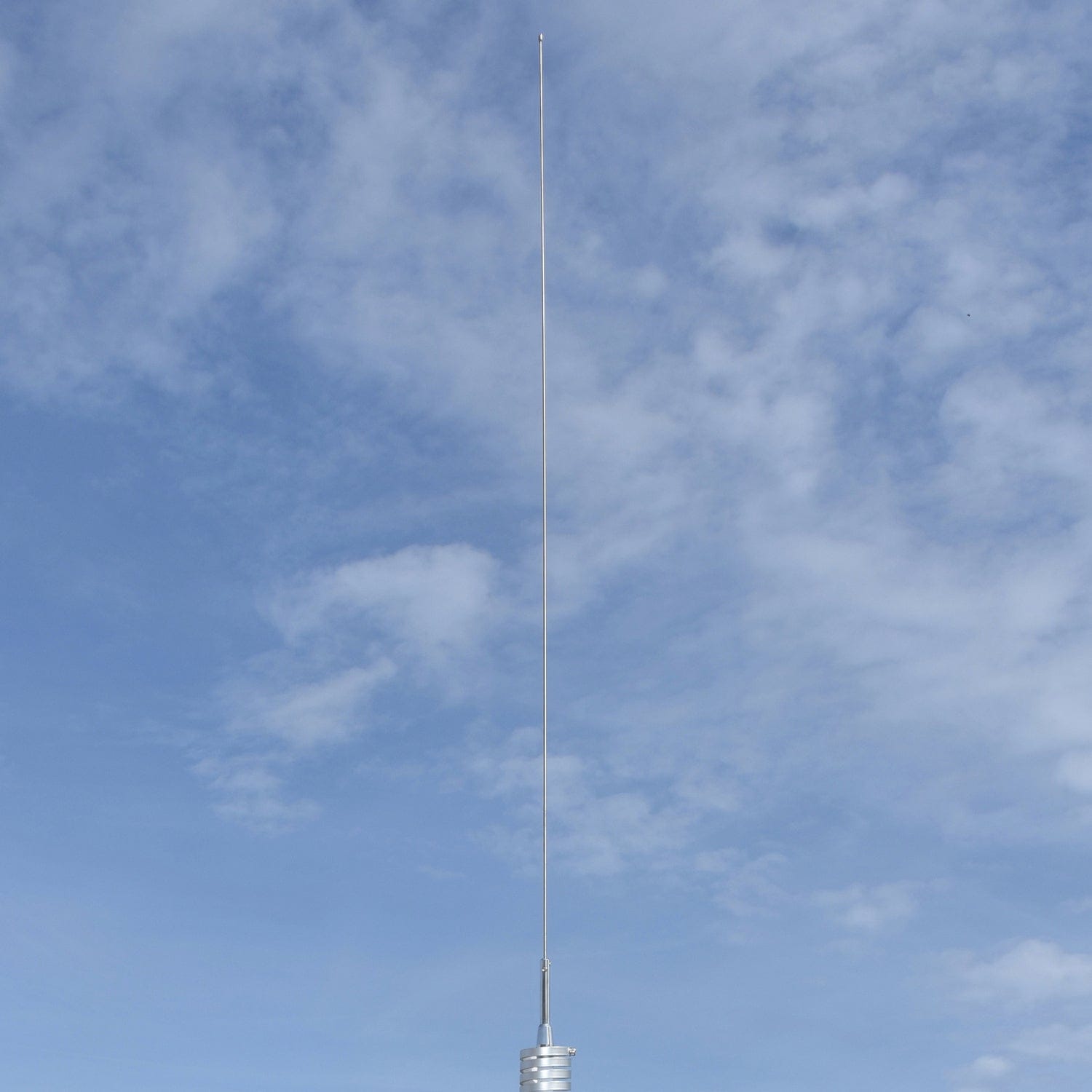 Browning 15000-Watt High-Performance 25 MHz to 30 MHz Broad-Band Flat-Coil Trucker CB Antenna, 68 Inches Tall