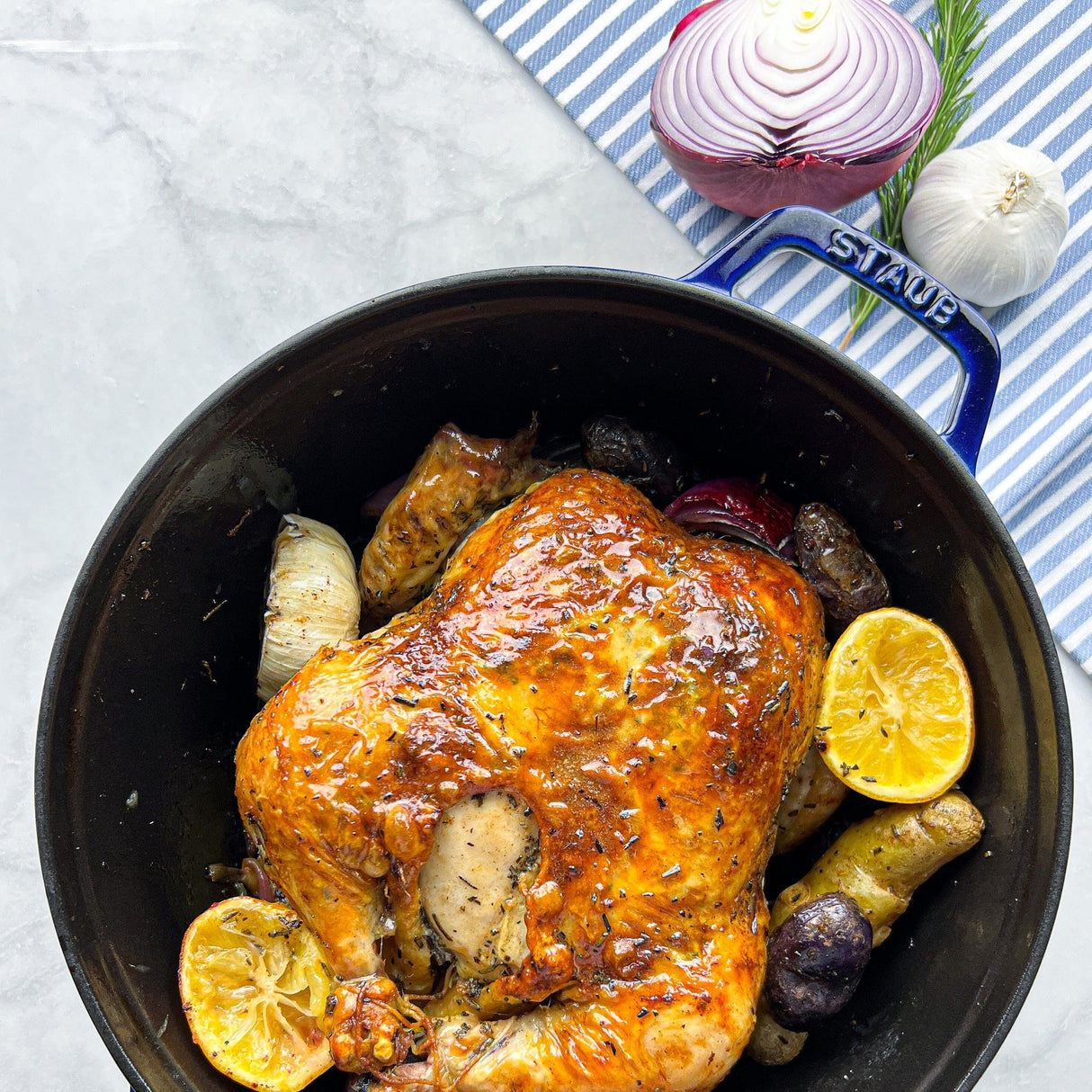 Staub Cast Iron 9-qt Round Cocotte, Dutch Oven - Dark Blue