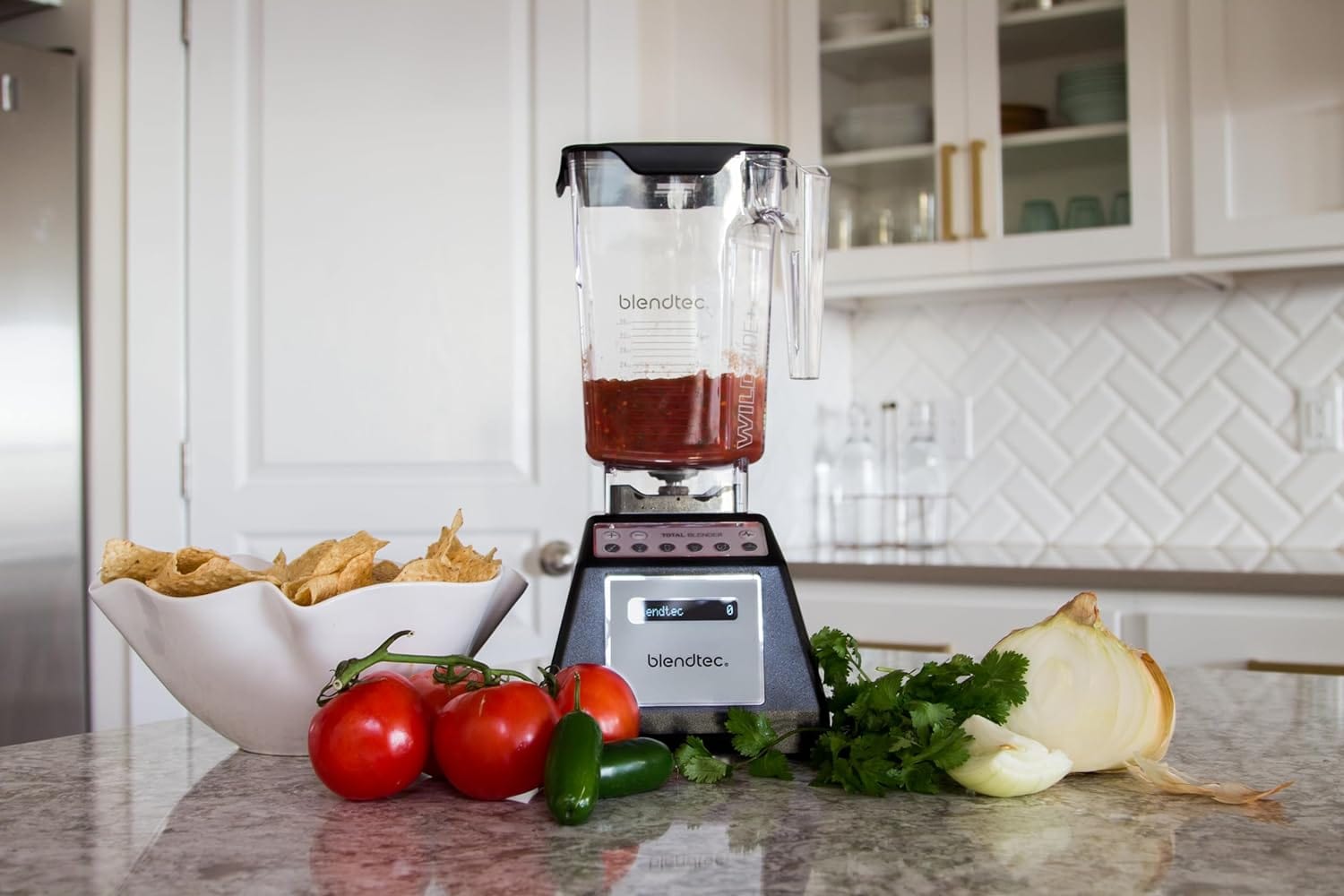 Blendtec Total Classic Original WildSide+ 90oz Jar Professional Grade Power Blender Black - Certified Refurbished