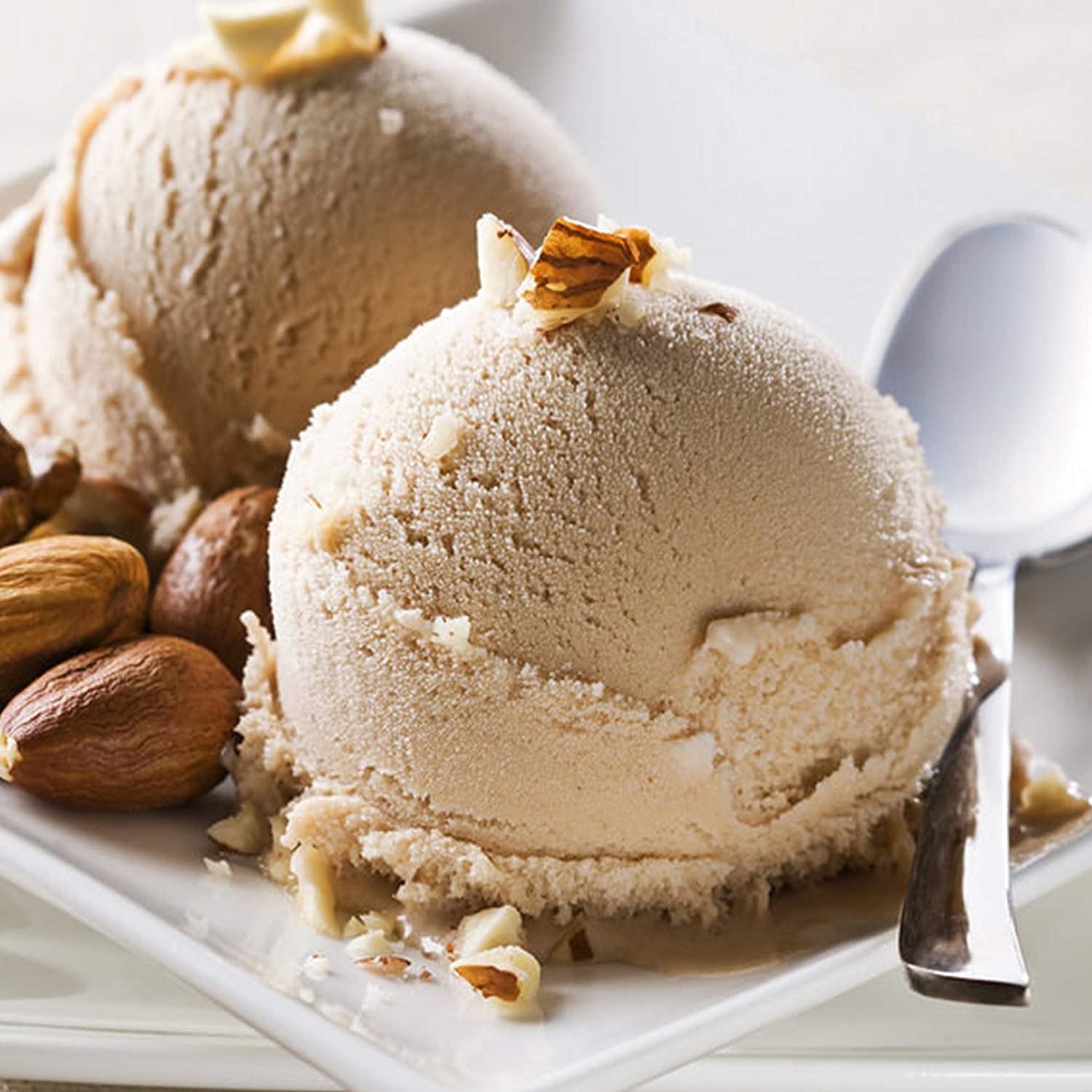 Blendtec Designer 650 Blender, WildSide+ Jar, 8 Speeds, Black