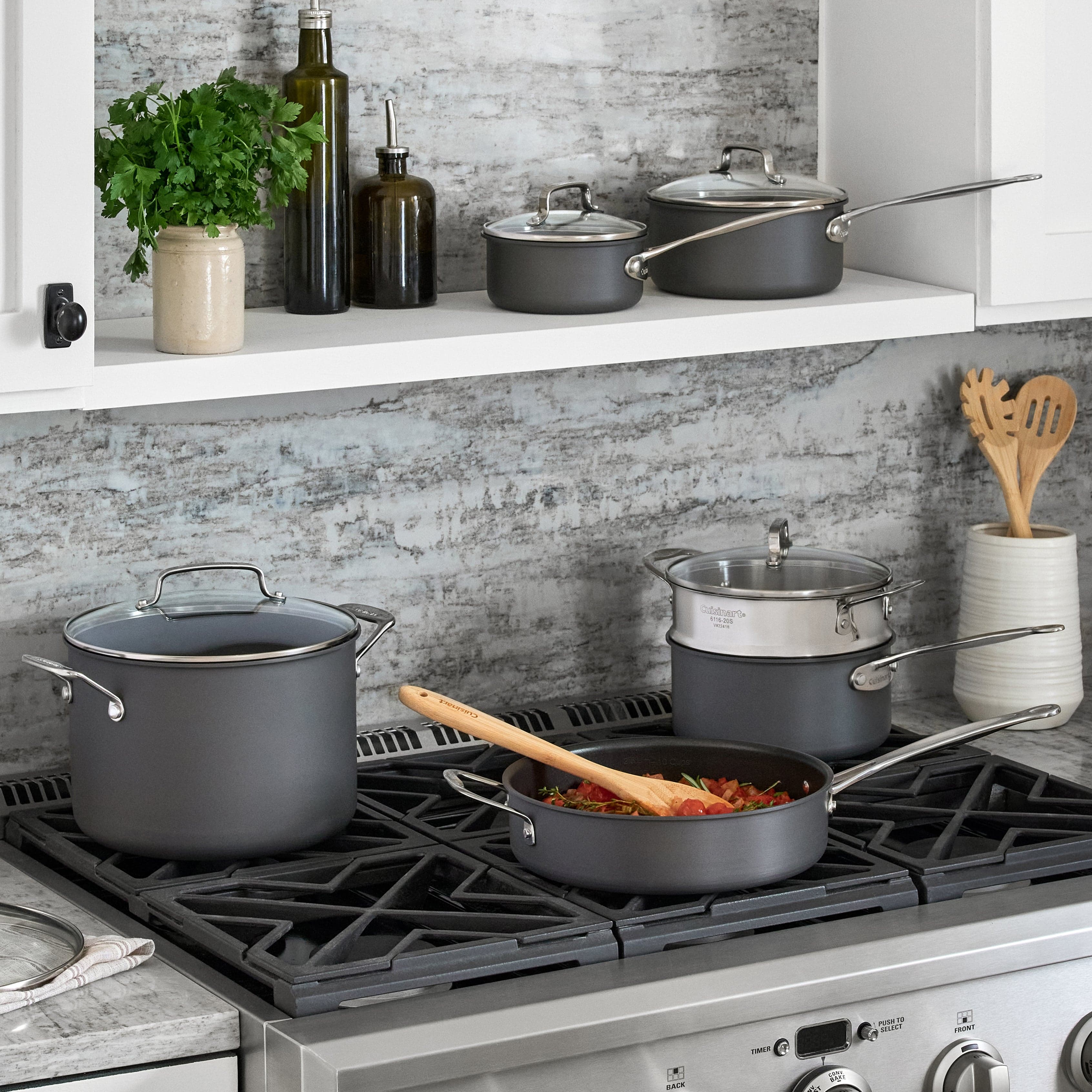 Cuisinart 17 Piece Chef’s Classic ™ Nonstick Hard Anodized Set, Black