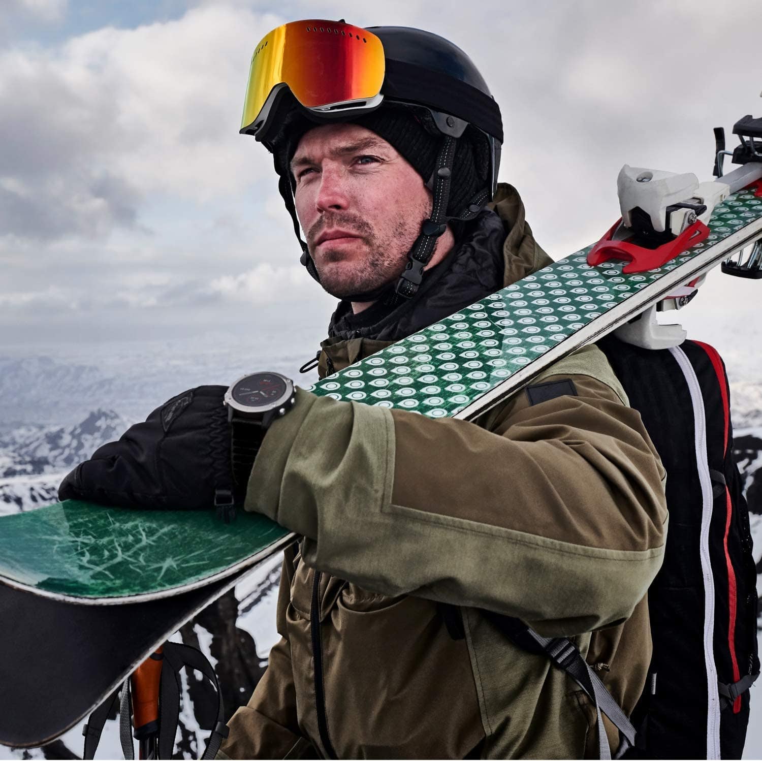 Garmin Fenix 6, Premium Multisport GPS Watch, Heat and Altitude Adjusted V02 Max Silver with Black Band - Certified Refurbished