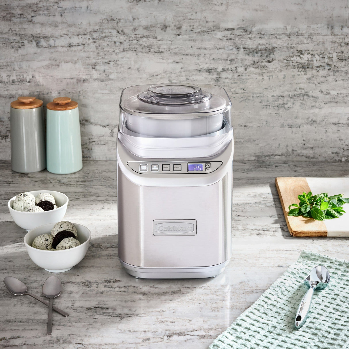 Cuisinart Cool Creations 2 Quart Ice Cream Maker, Brushed Chrome