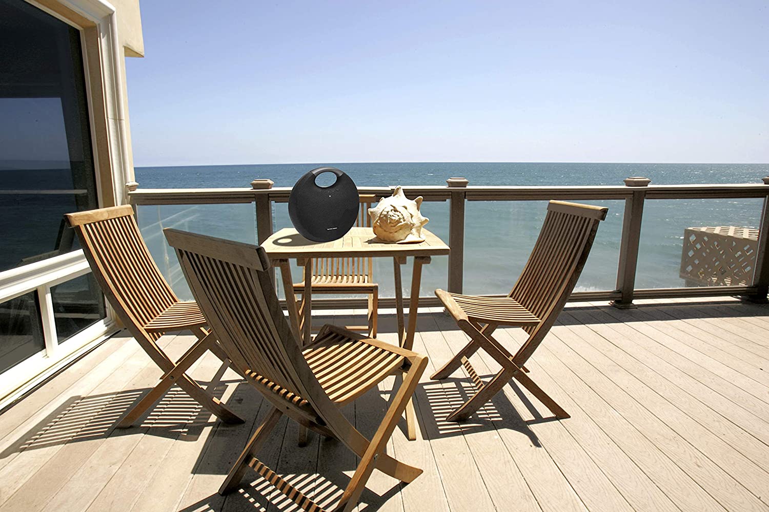 Harman Kardon HKOS6BLKAM-Z Onyx Studio 6 Speaker Blue - Certified Refurbished