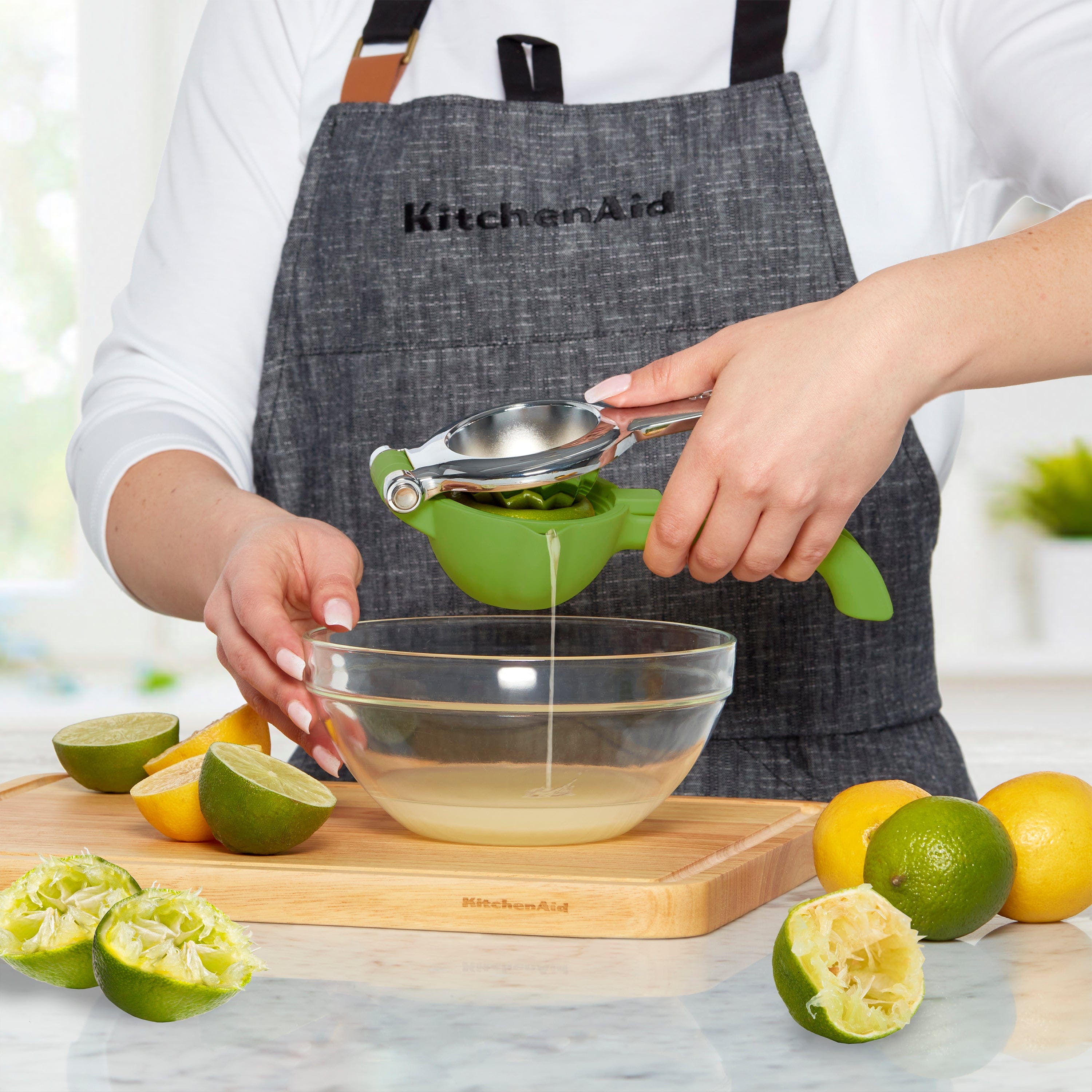KitchenAid Citrus Juice Press Squeezer for Lemons + Limes, Seed Catcher + Pour Spout, Green, 8 inches