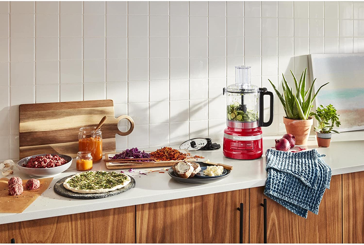 KitchenAid 9 Cup 3 Disks 2 Blades & Spatula Food Processor, Empire Red