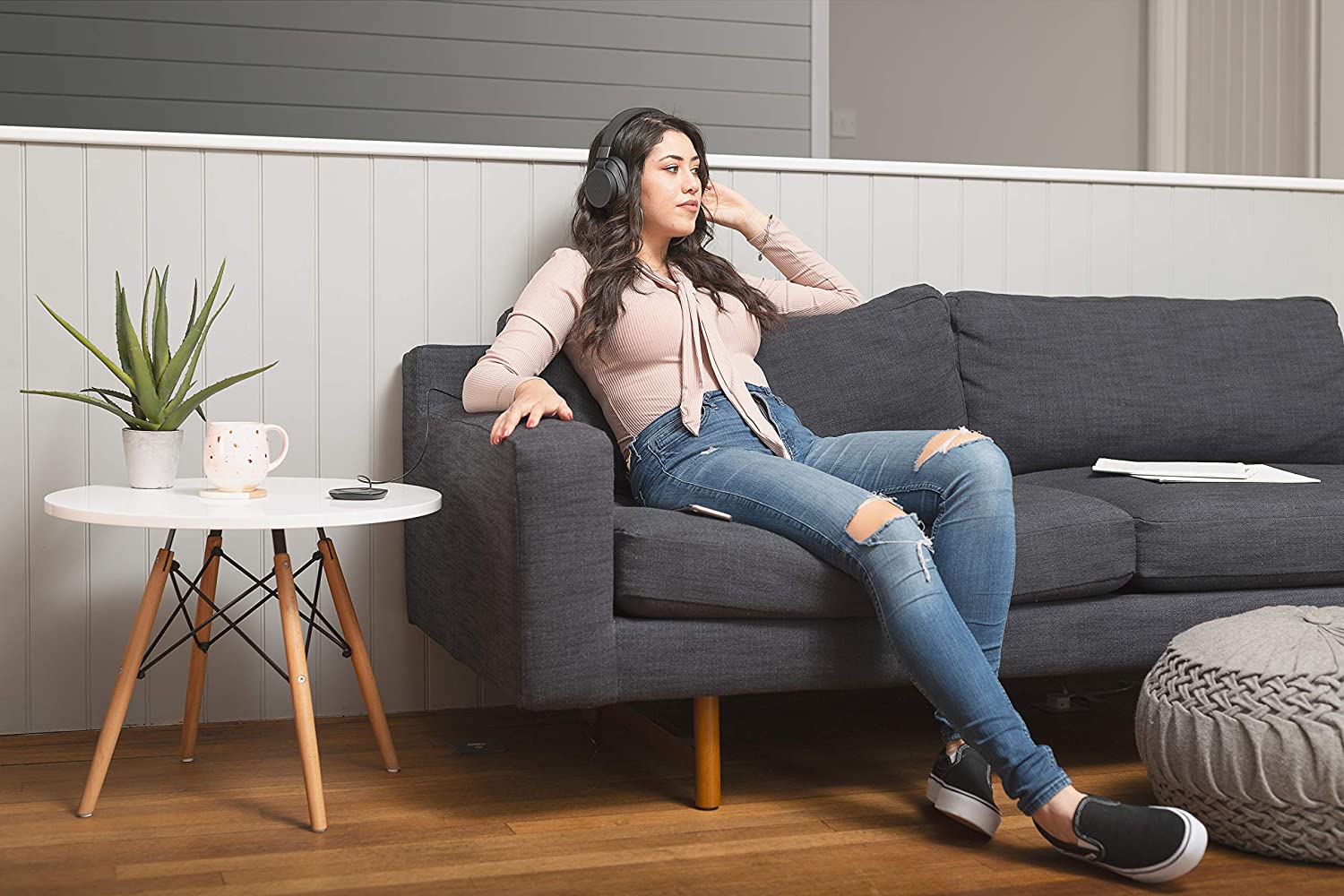 KitSound District Wireless Bluetooth Over Ear Wireless Qi Ch Active Noise Cancelling Headphones, Black