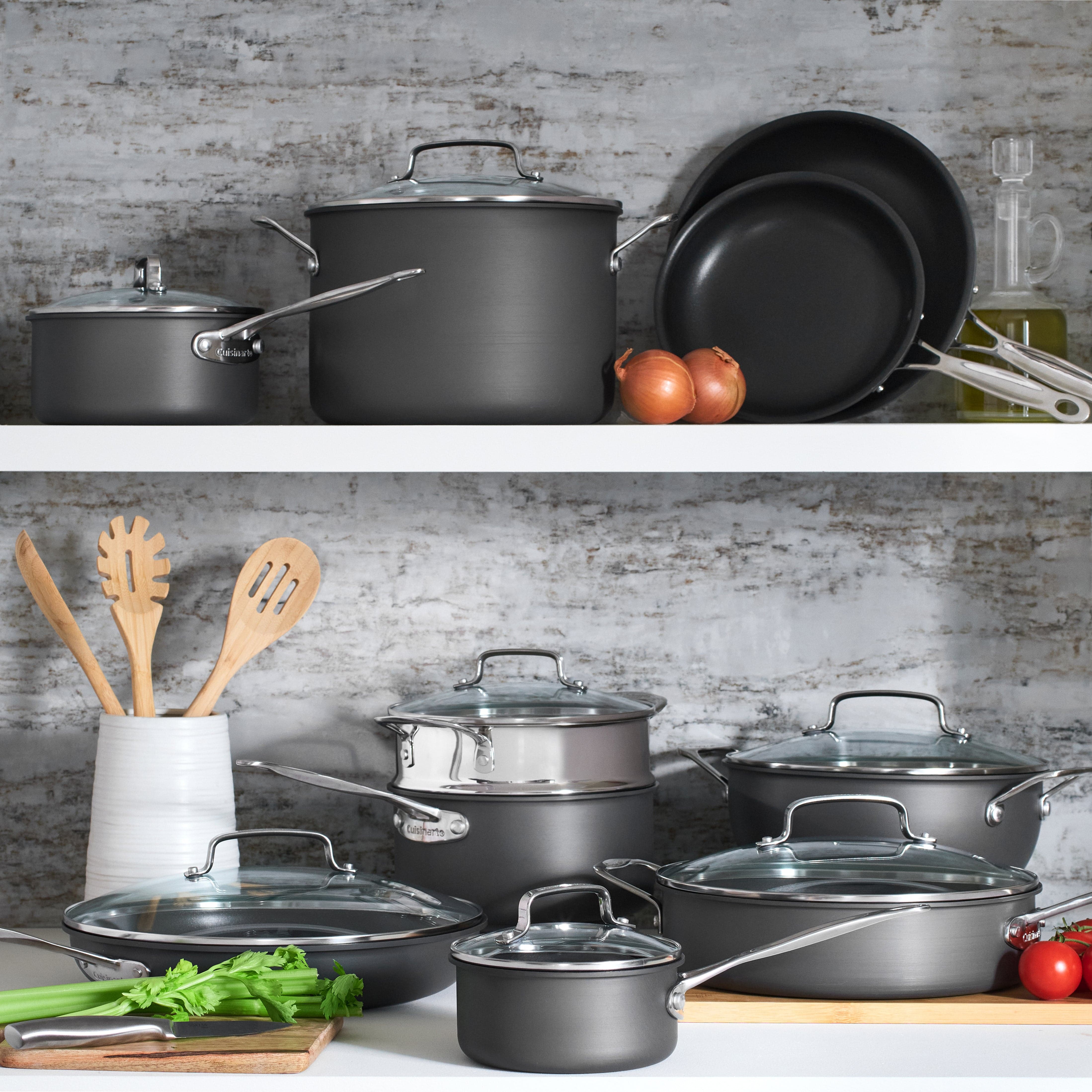 Cuisinart 17 Piece Chef’s Classic ™ Nonstick Hard Anodized Set, Black