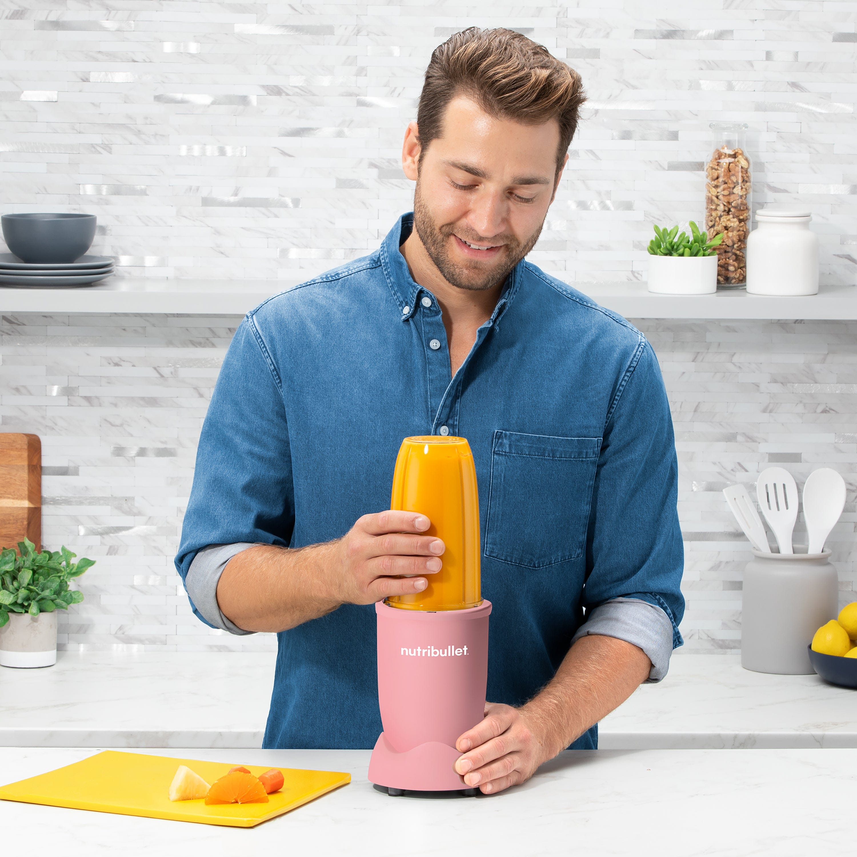 Nutribullet Pro 13-Piece 900W Single Speed Personal Blender, Matte Soft Pink