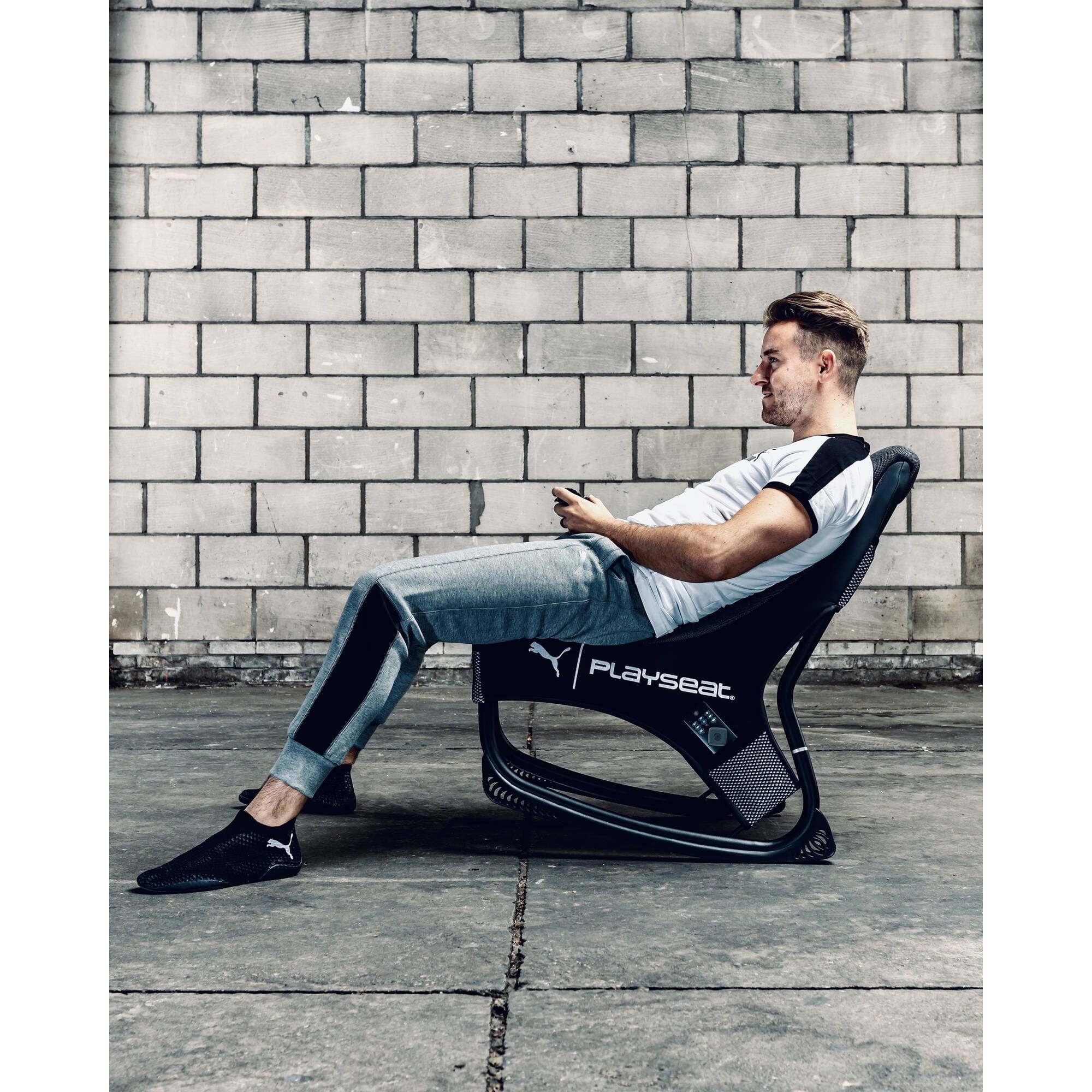 Playseat Puma Active Play Gaming Seat, Ergonomic, Immersive Gaming Chair, Black