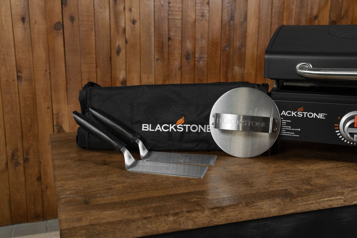 Blackstone 17in Tabletop Griddle Bundle with Hood, Smash & Sear Press, 2 Spatulas, and heavy-duty carry bag, Black - Refurbished