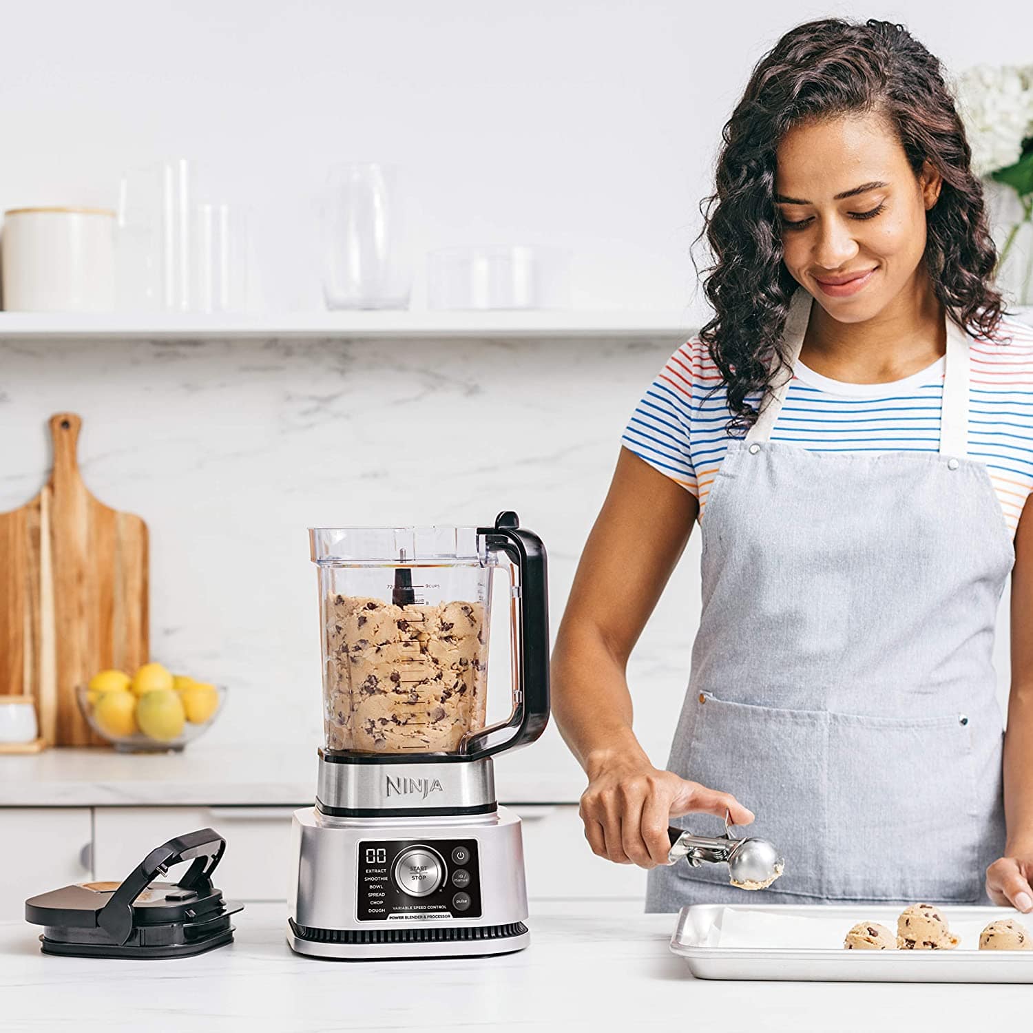 Ninja Foodi 72oz Power Blender & Processor System with Smoothie Bowl Maker & Nutrient Extractor