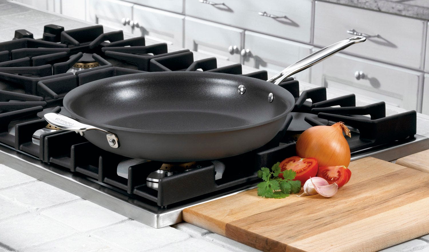 Cuisinart Chef’s Classic ™ Nonstick Hard Anodized 12” Skillet, Black