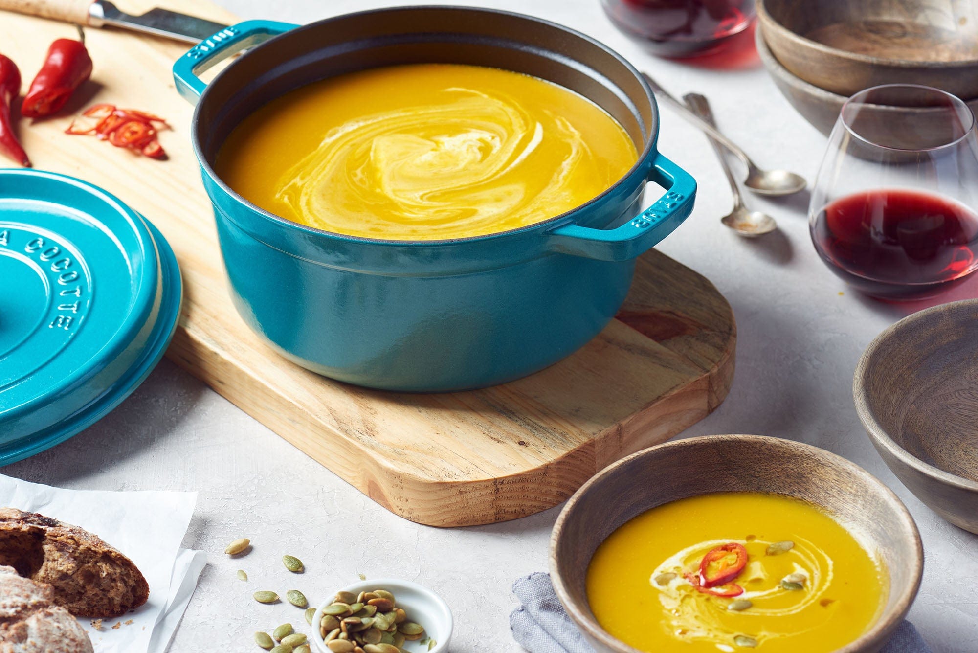 Staub Cast Iron 4-qt Round Cocotte, Dutch Oven - Turquoise