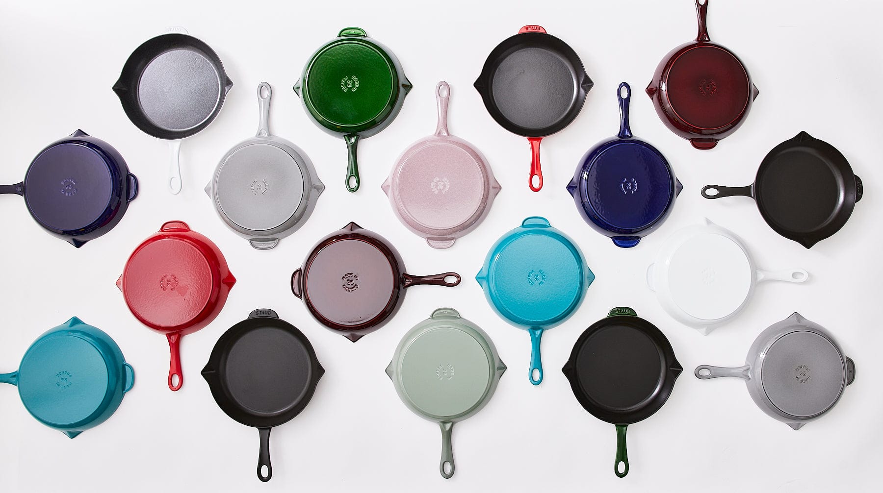 Staub Cast Iron 10-inch Fry Pan - White